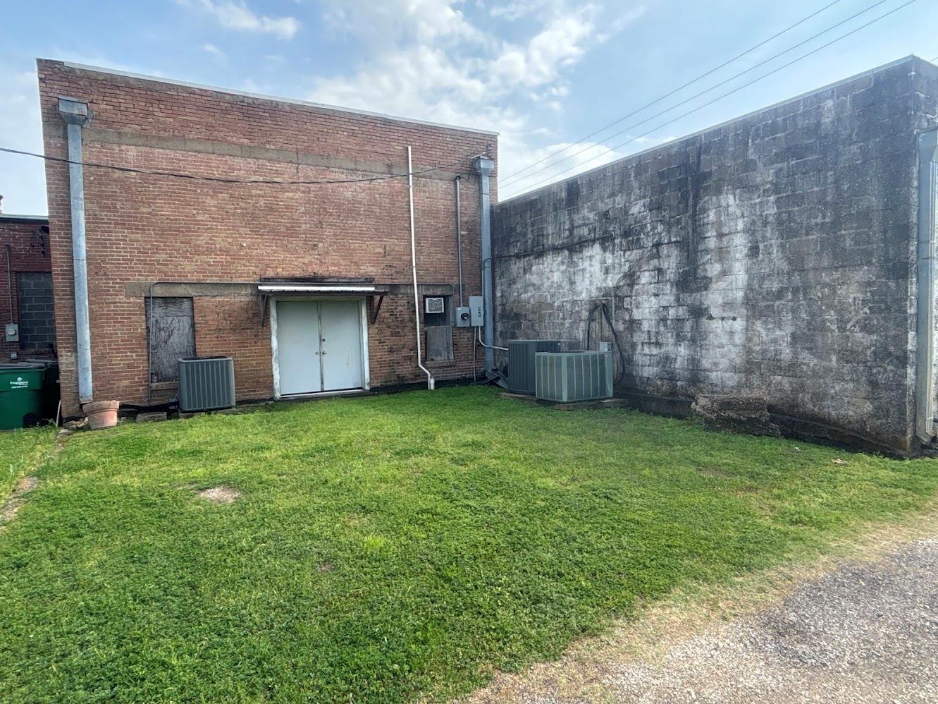 346 W Main Street ST — photo 4