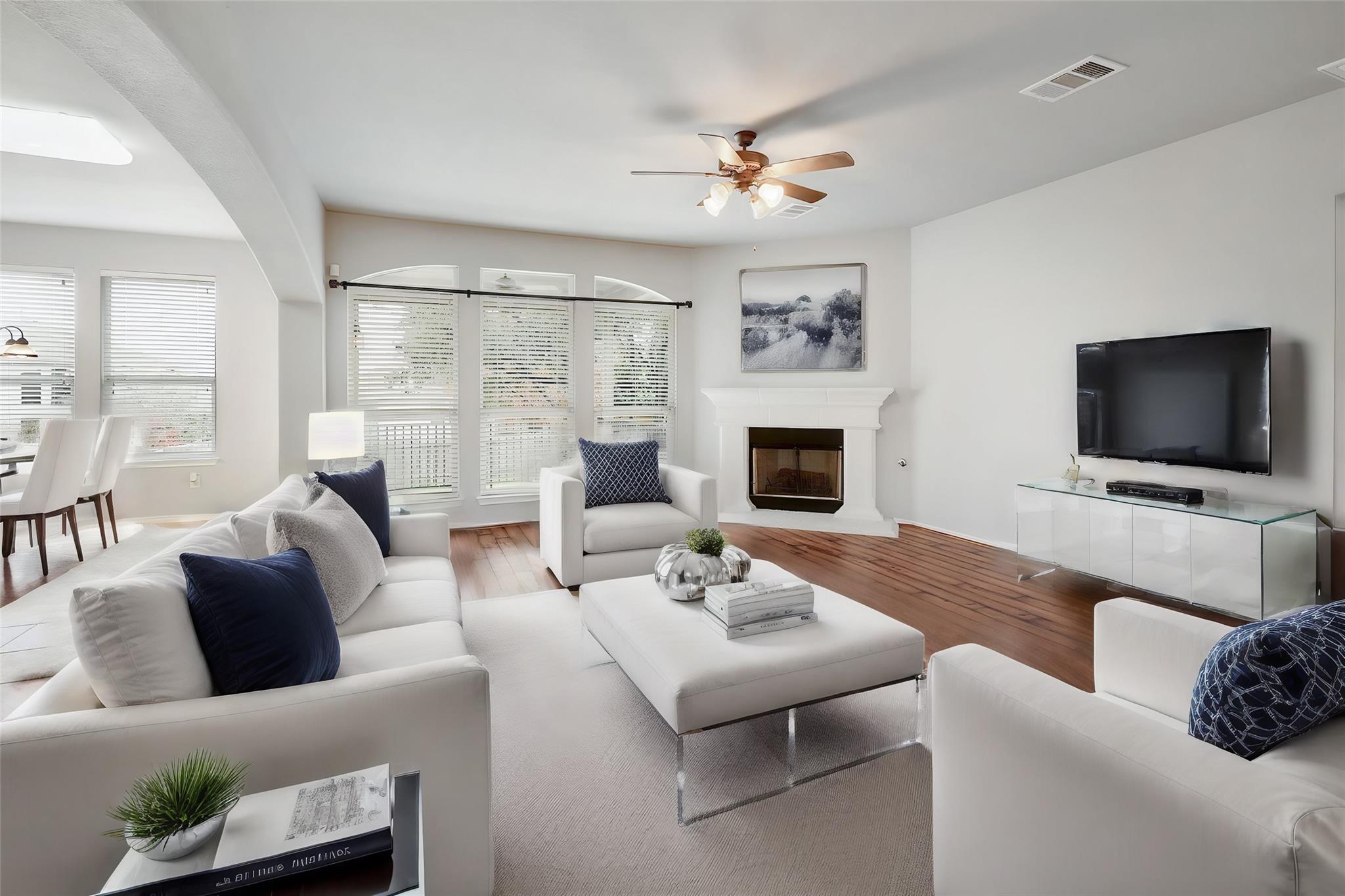 1116 Wigwam — photo 3