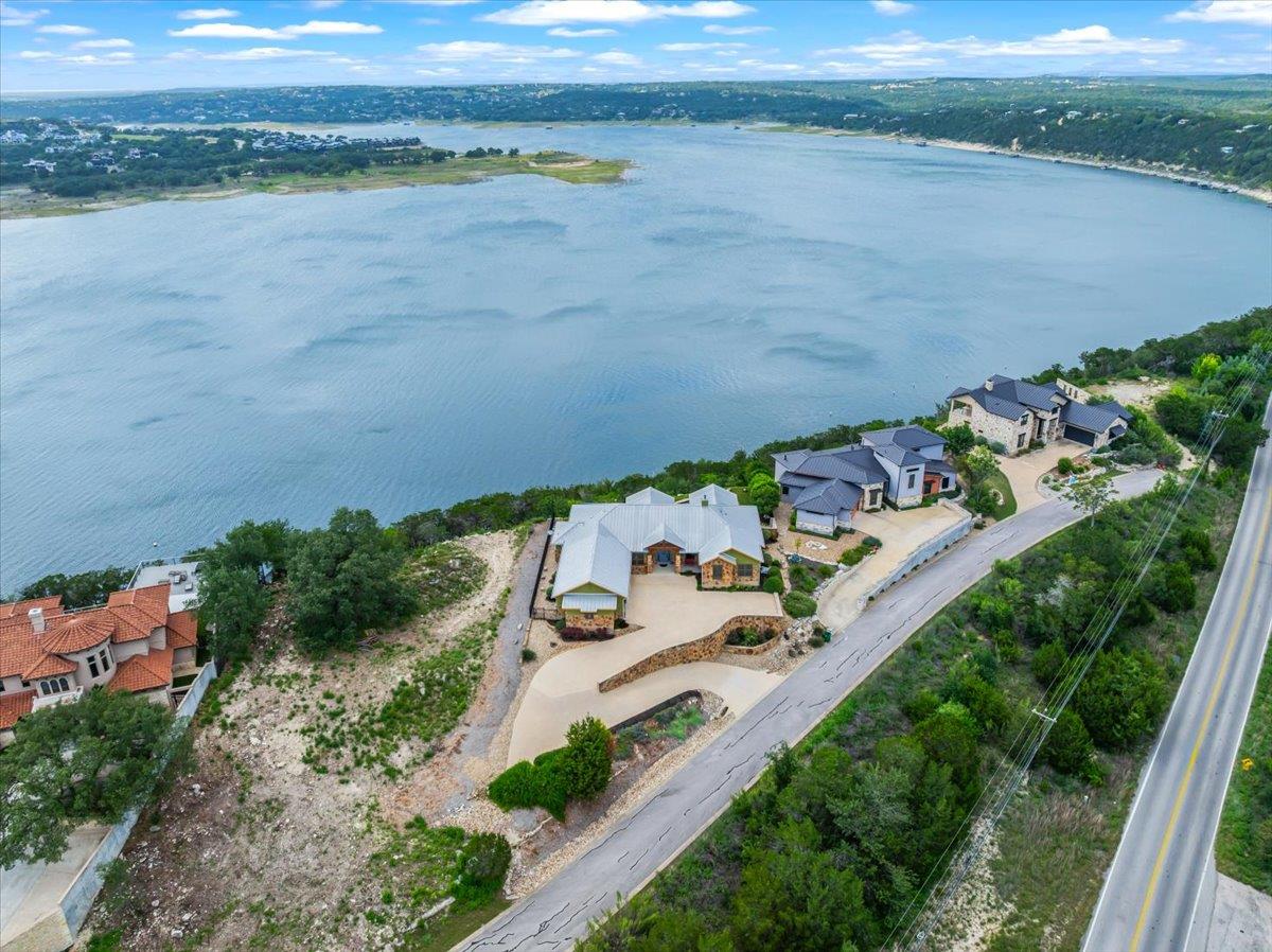 1604 Watercliffe DR — photo 4