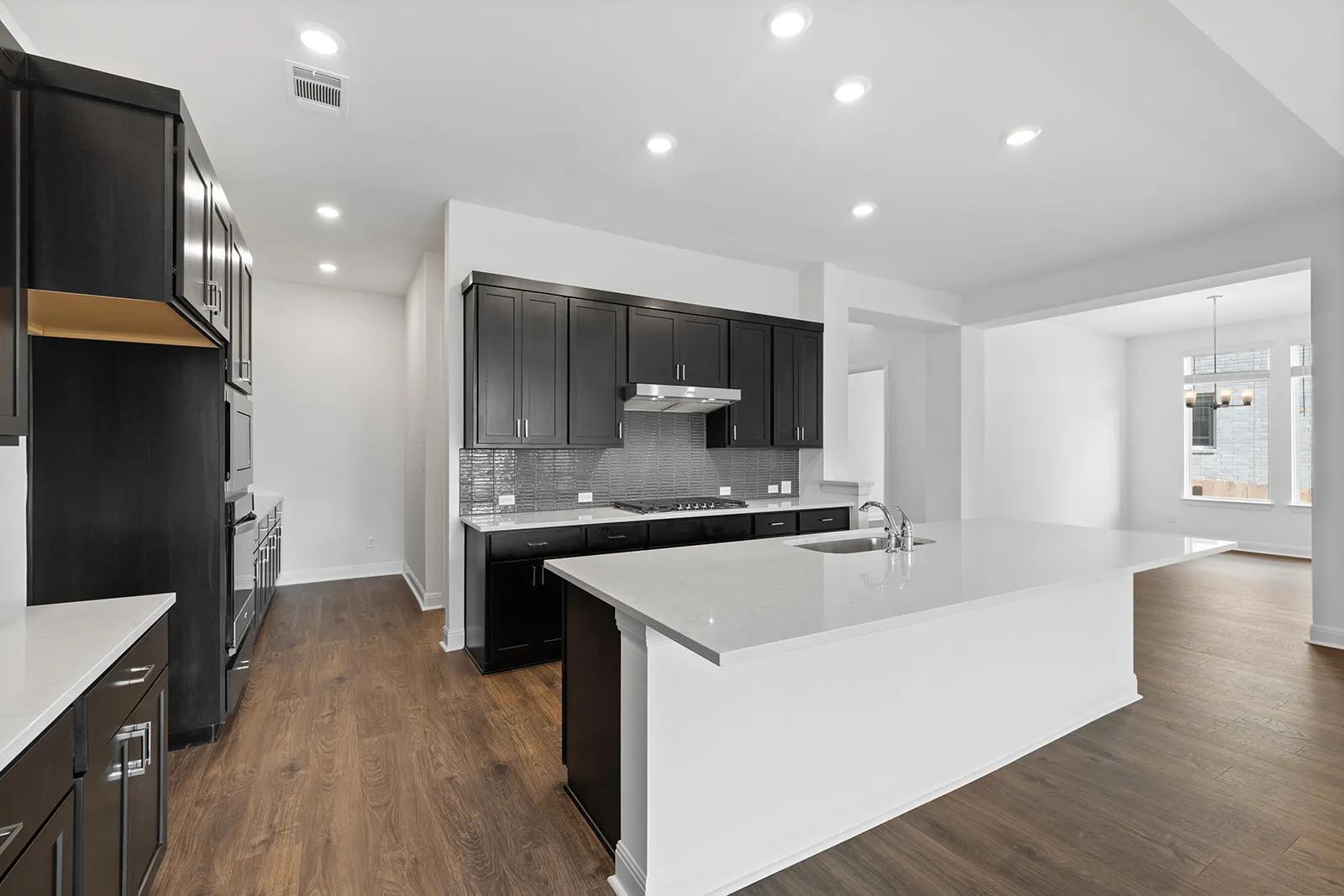 116 Silverbell LN — photo 4
