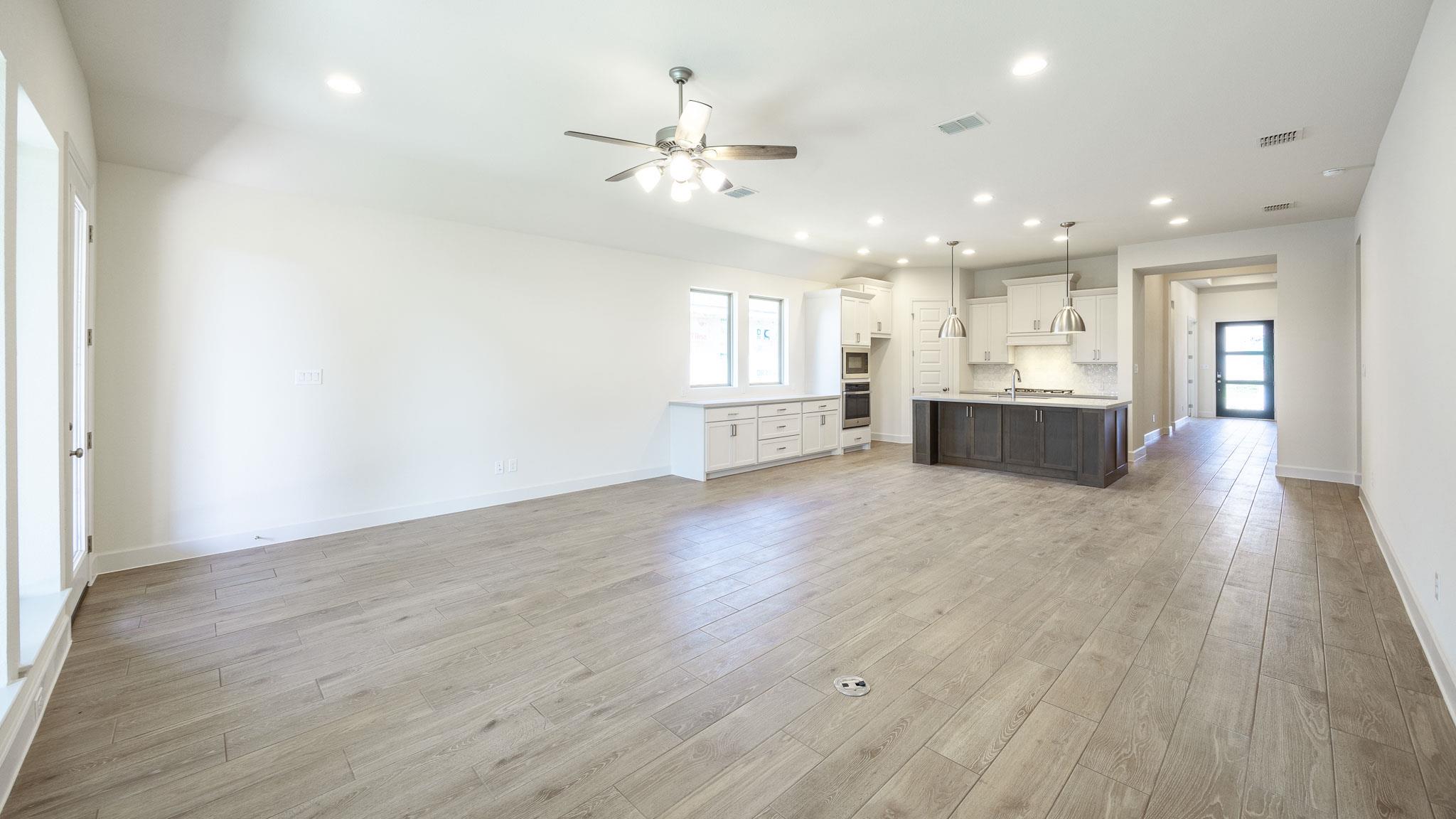 1413 Purple Petunia LN — photo 4
