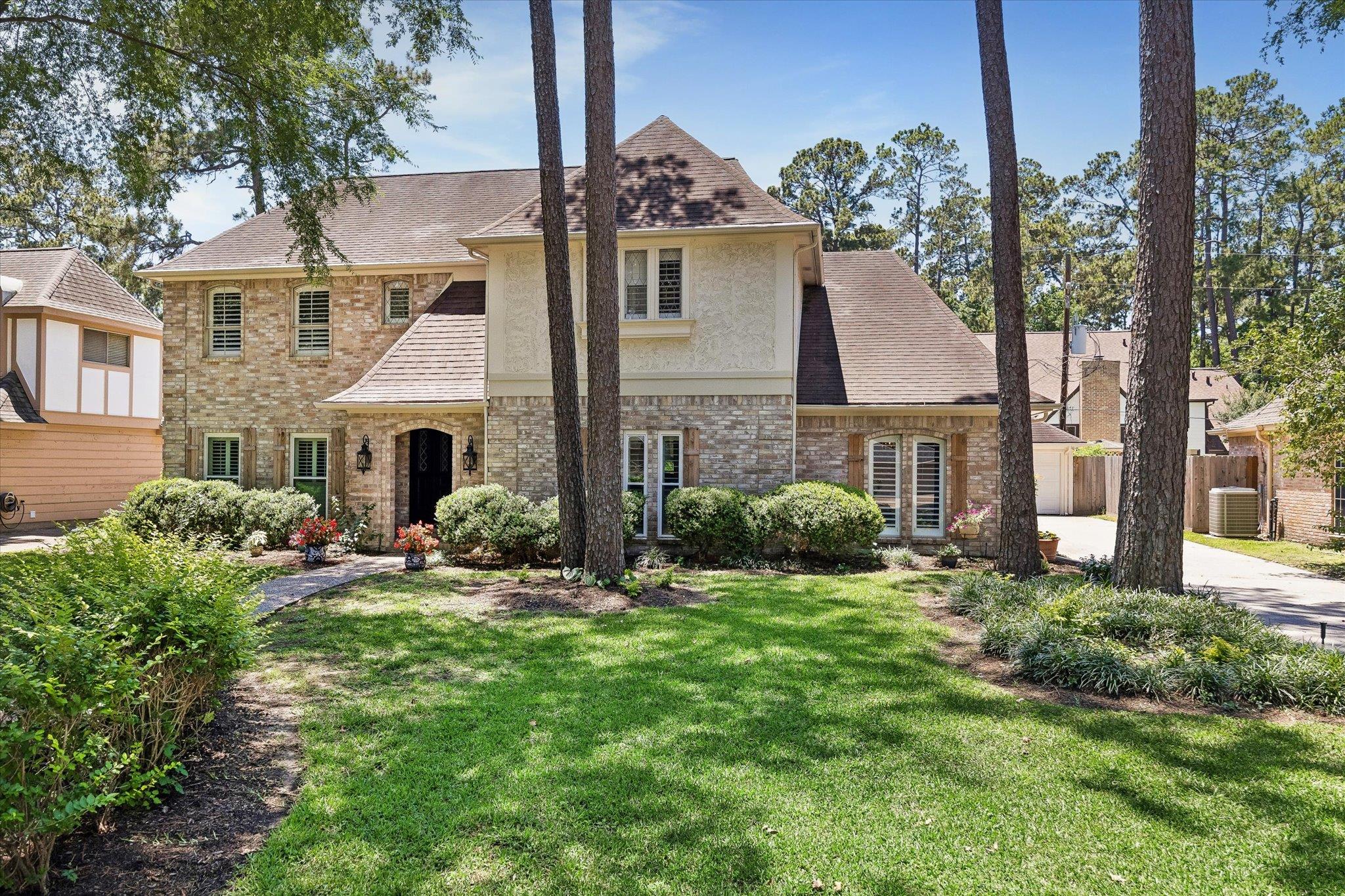 15111 Rose Cottage DR — photo 3