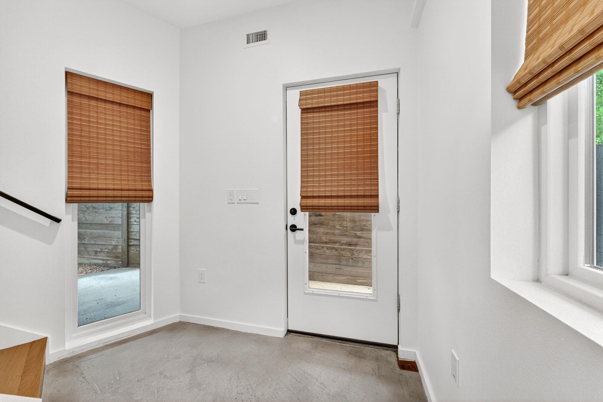 5505 Duval ST #B — photo 4