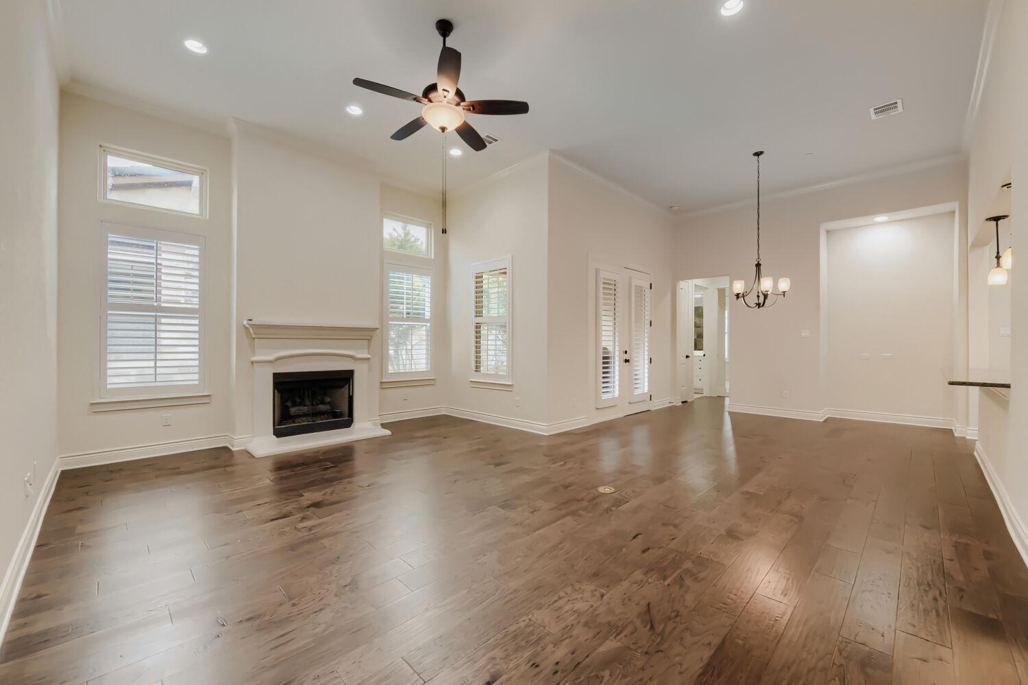 105 Lucia CIR #1 — photo 5
