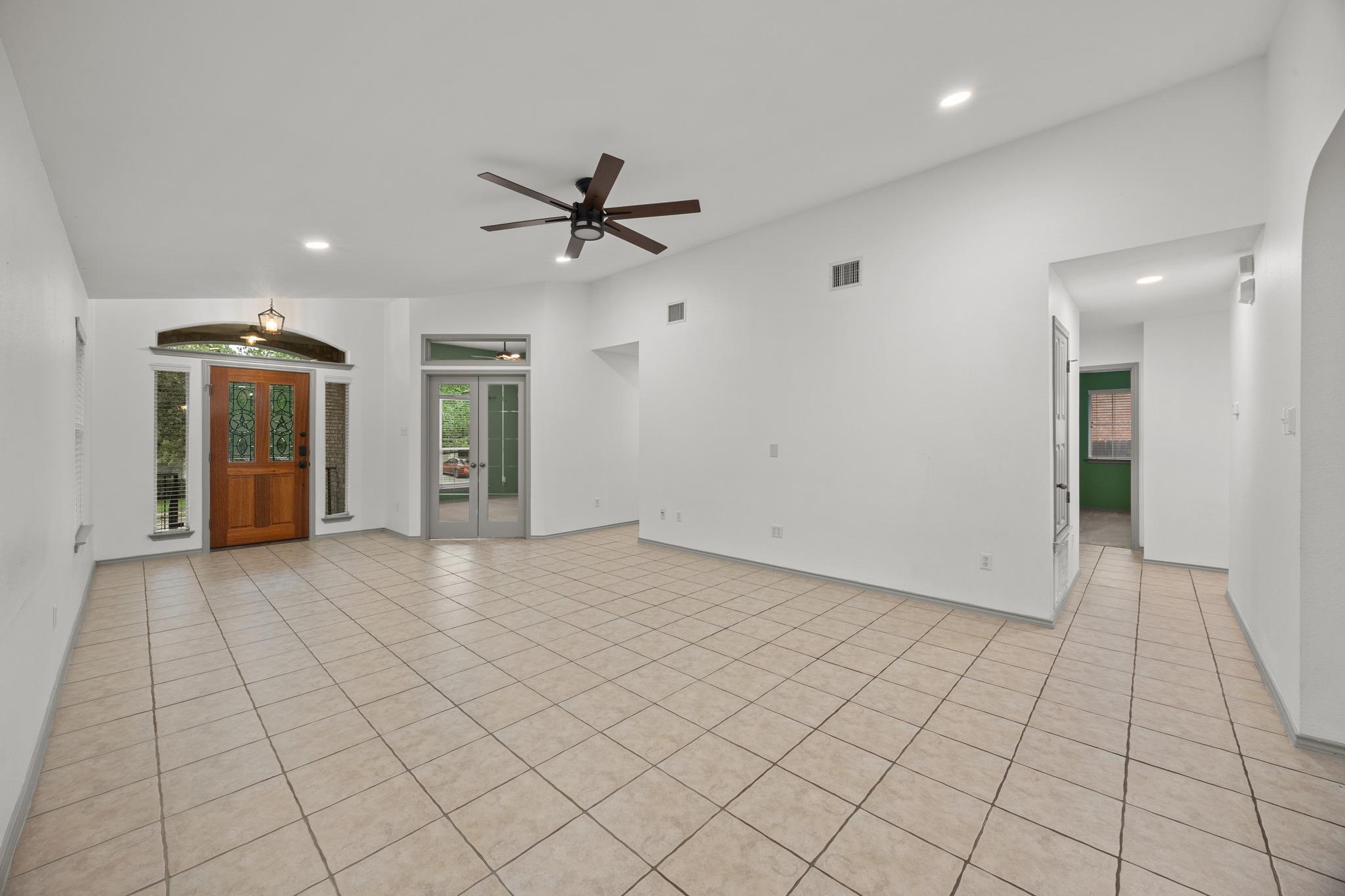 16505 Castletroy DR — photo 4