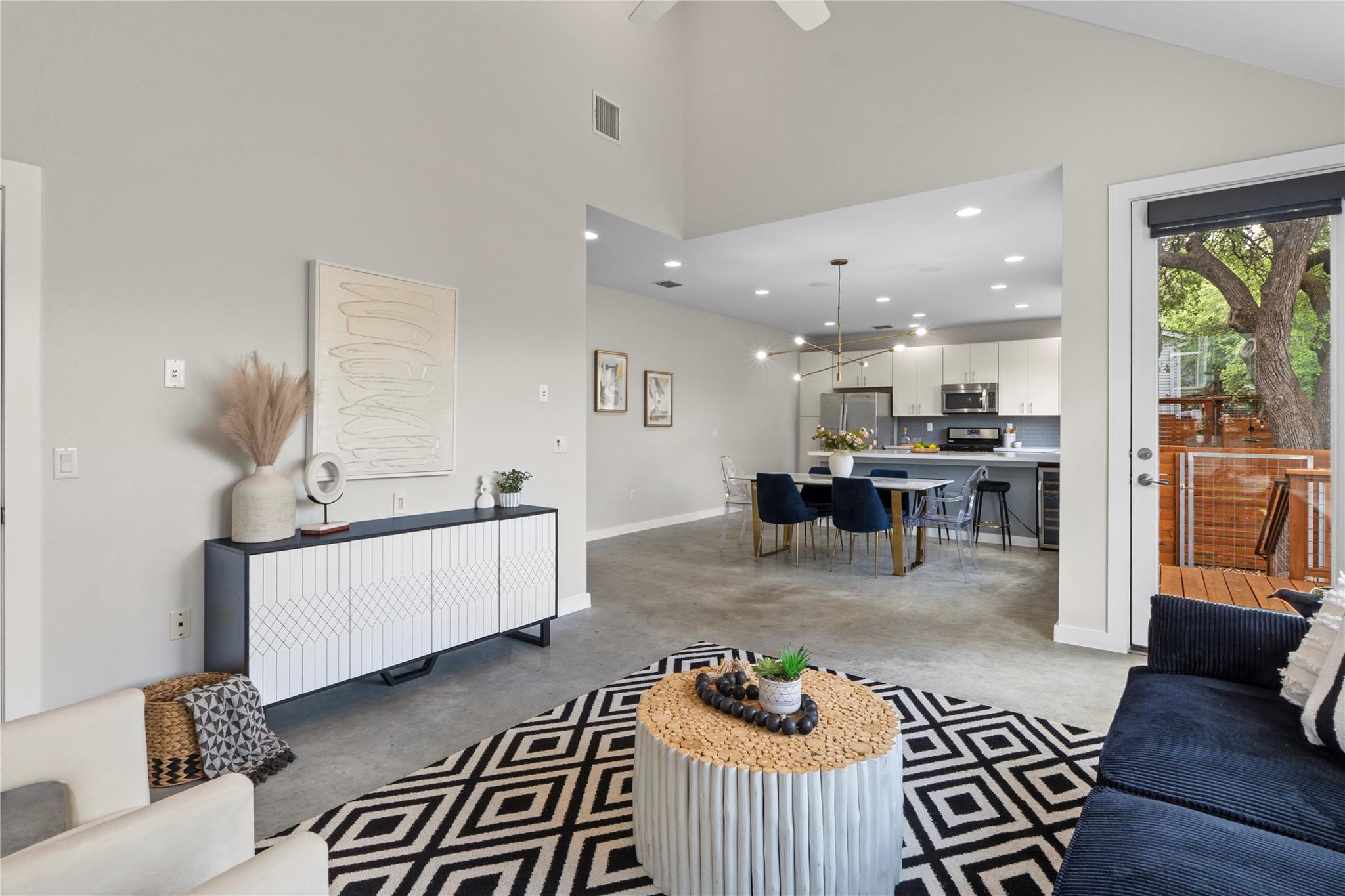 3001 Del Curto RD #35 — photo 4