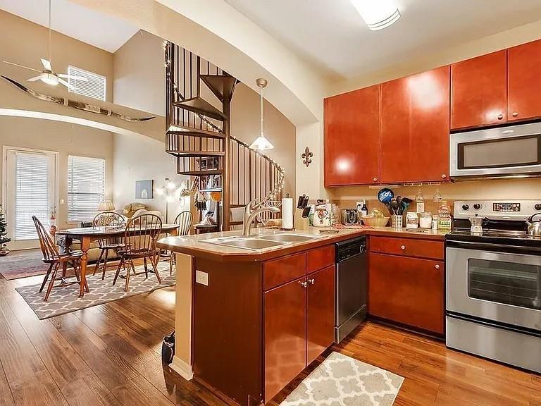 2505 San Gabriel ST #605 — photo 5