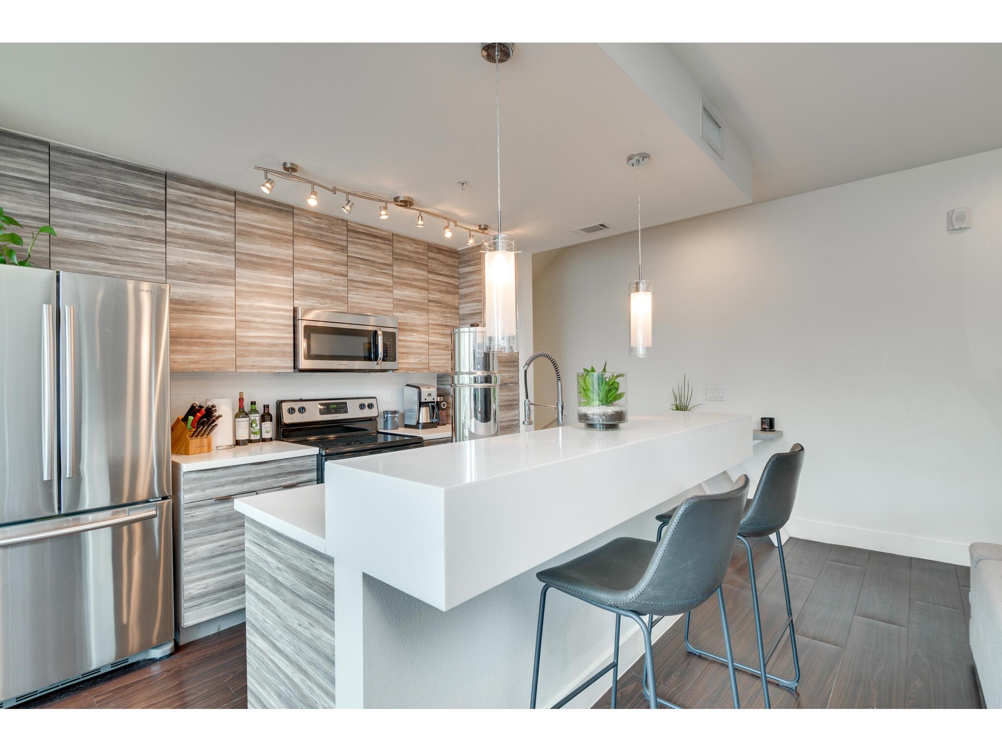 604 Bluff DR #205 — photo 5