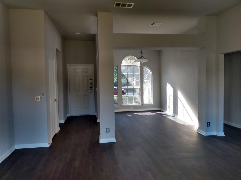 406 Ballentine CT — photo 3