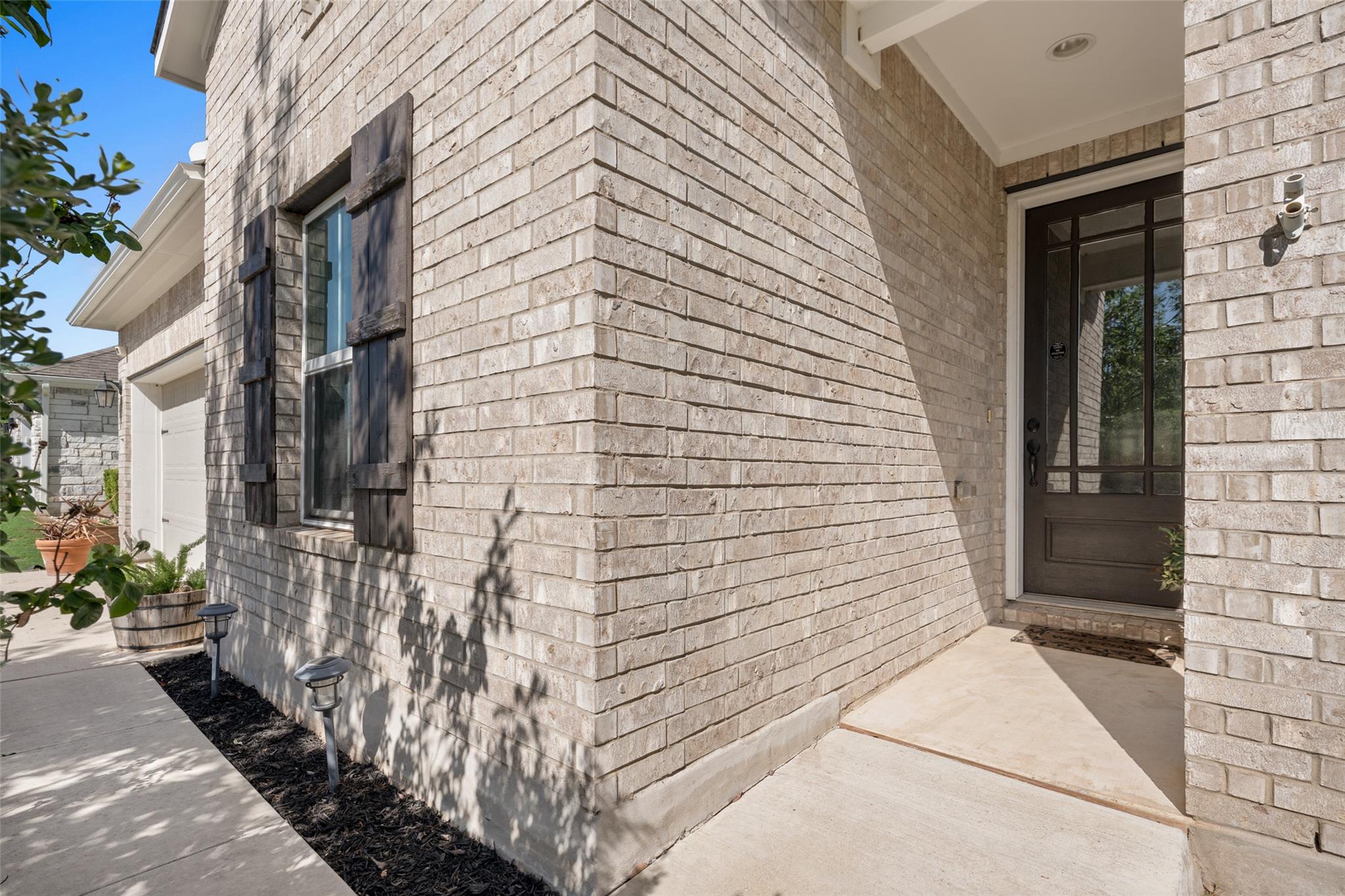 348 Lacey Oak LOOP — photo 4