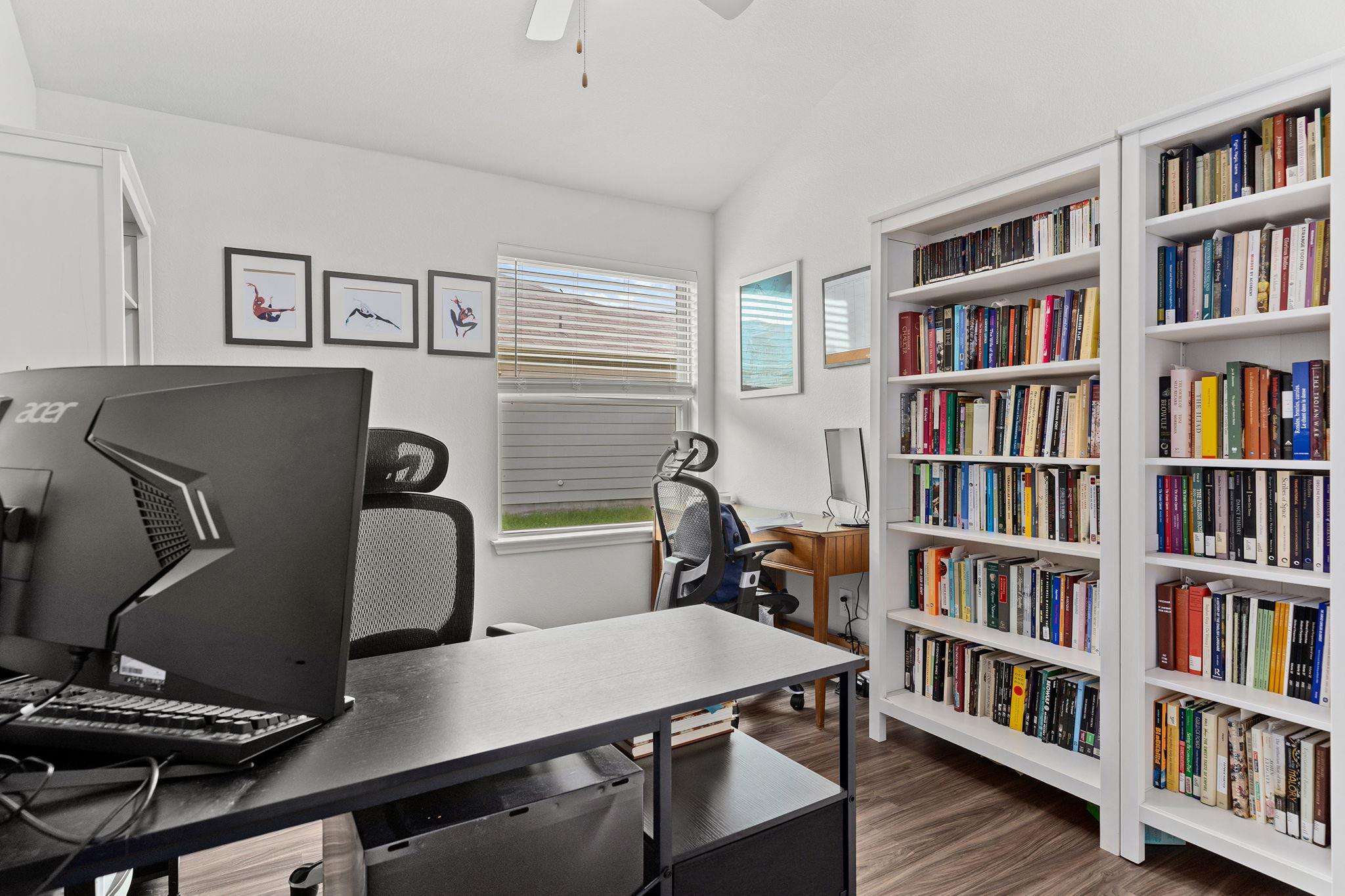 105 Balsam ST — photo 3