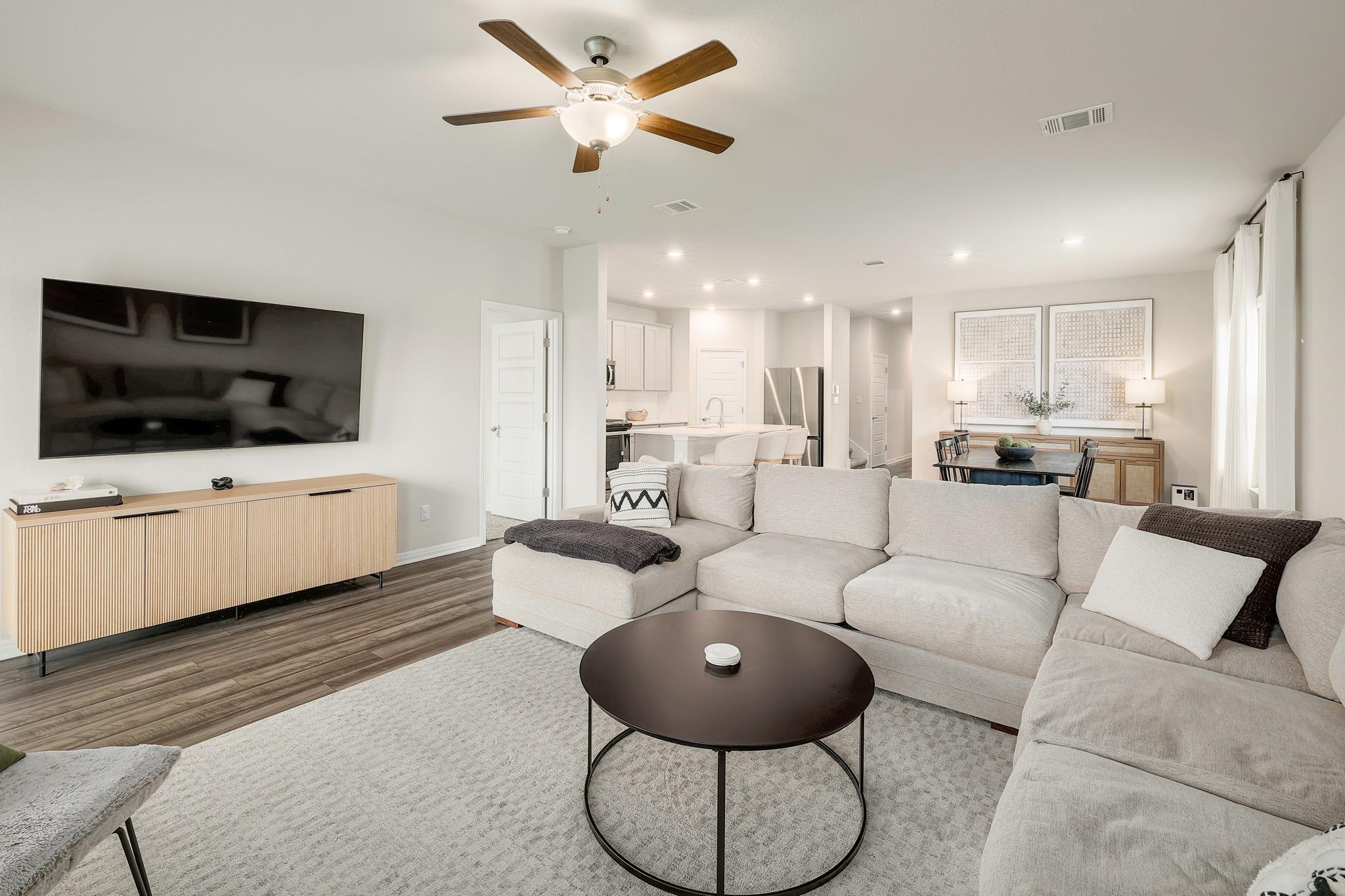 144 Sun Grove TRL — photo 3