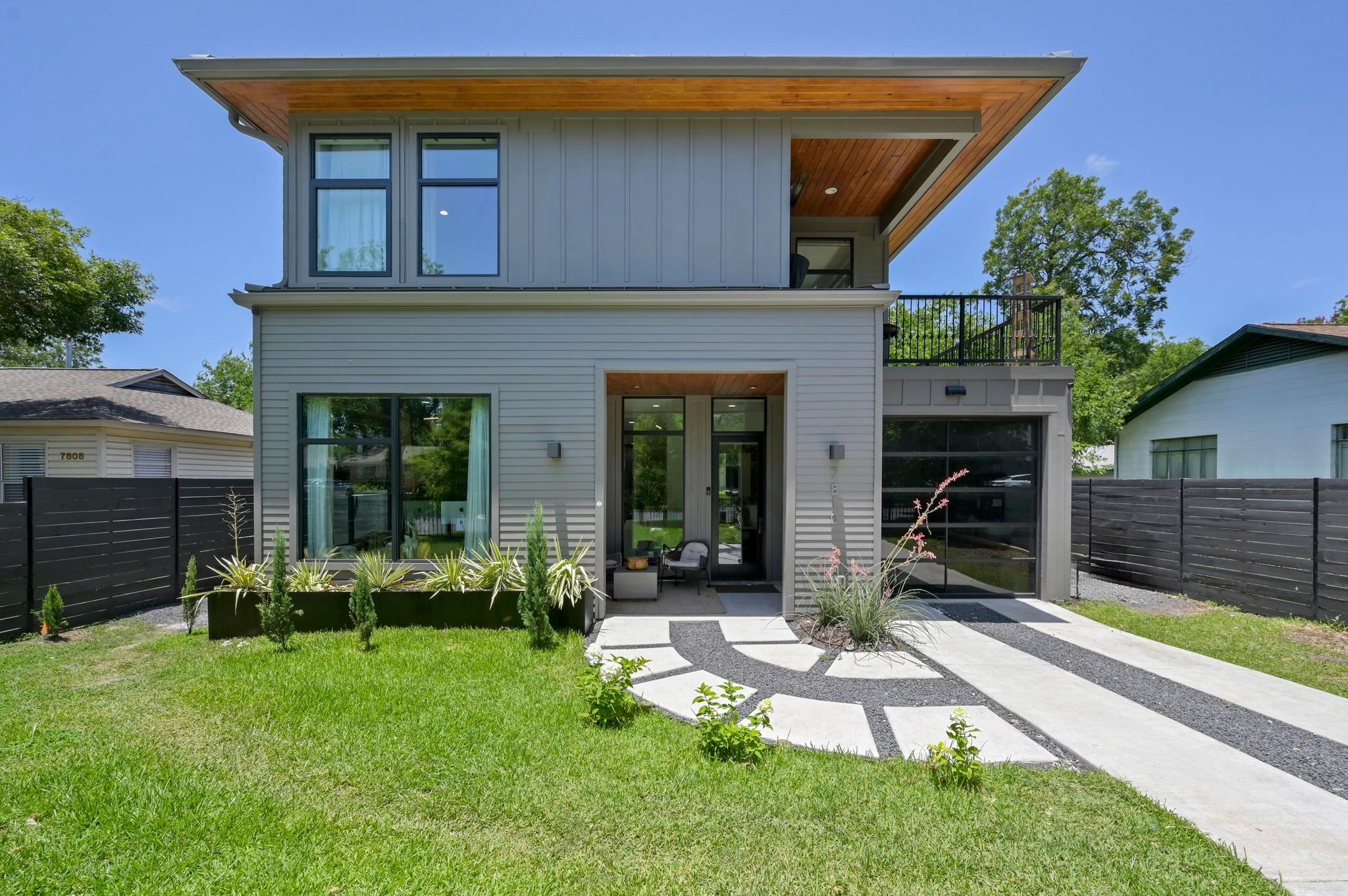 7810 Hardy DR — photo 3