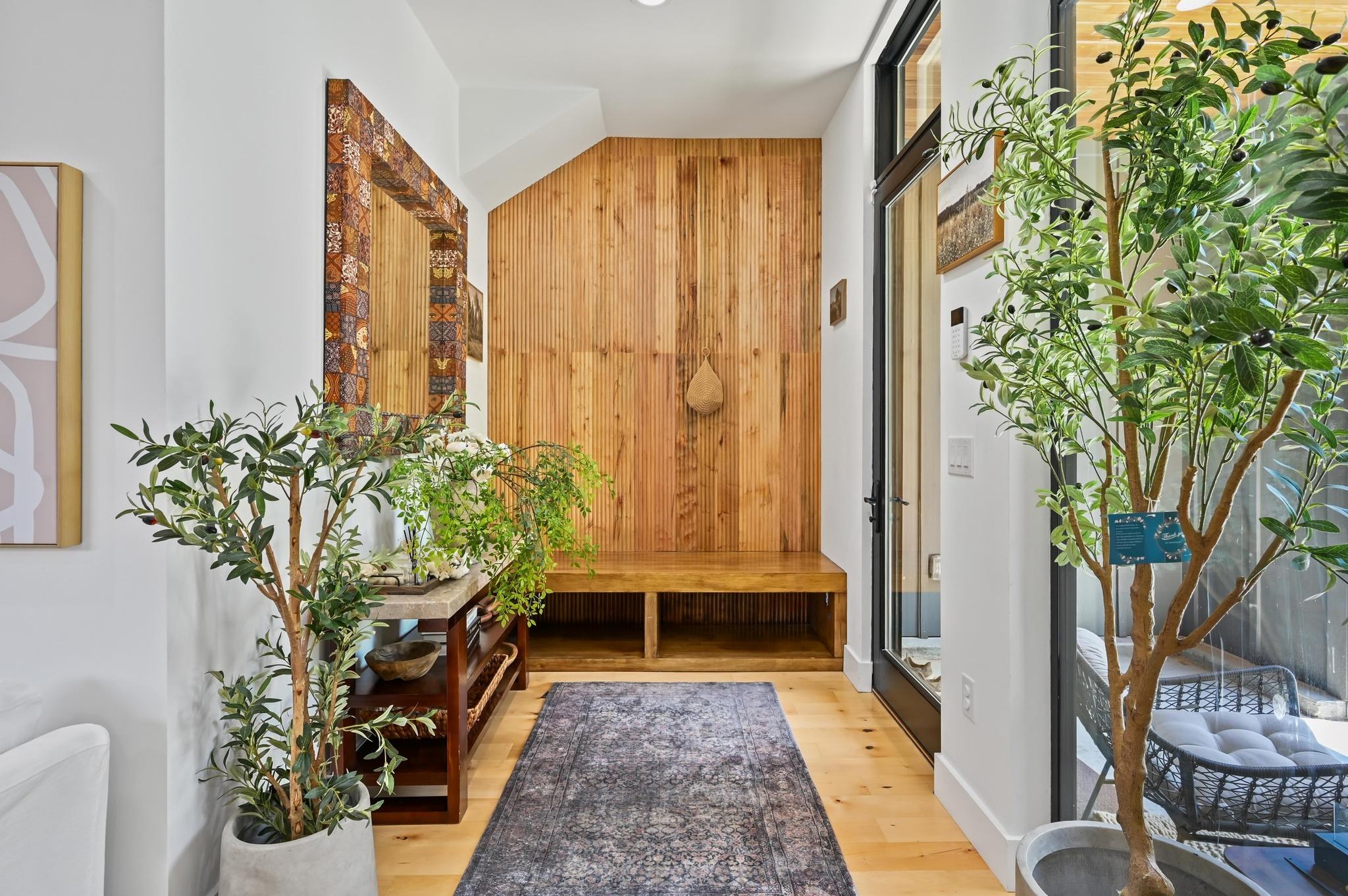 7810 Hardy DR — photo 4