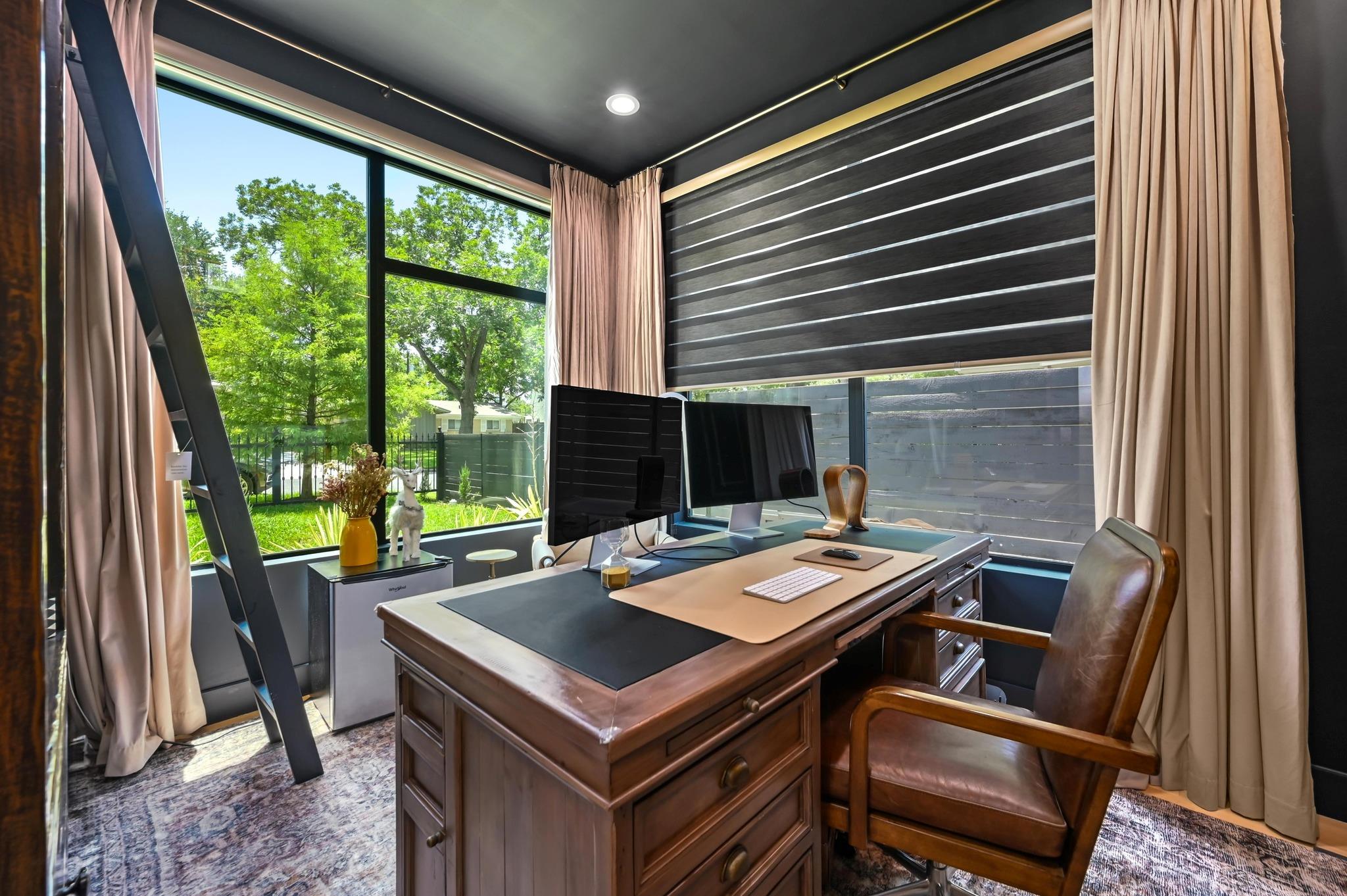 7810 Hardy DR — photo 5