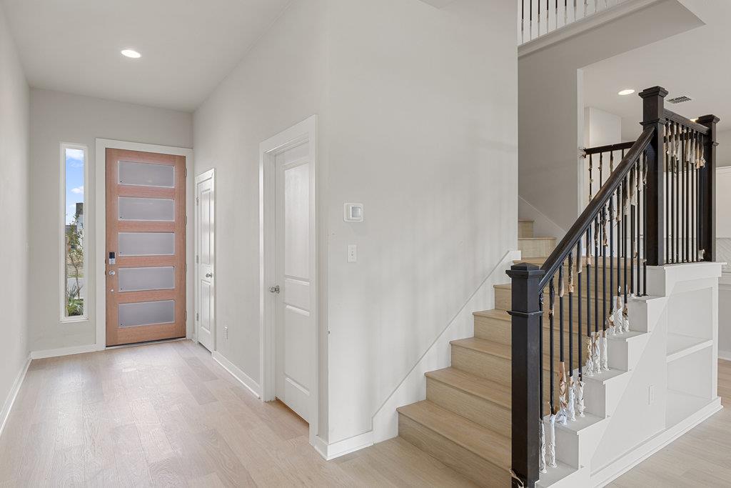 17504 Emperador DR — photo 3