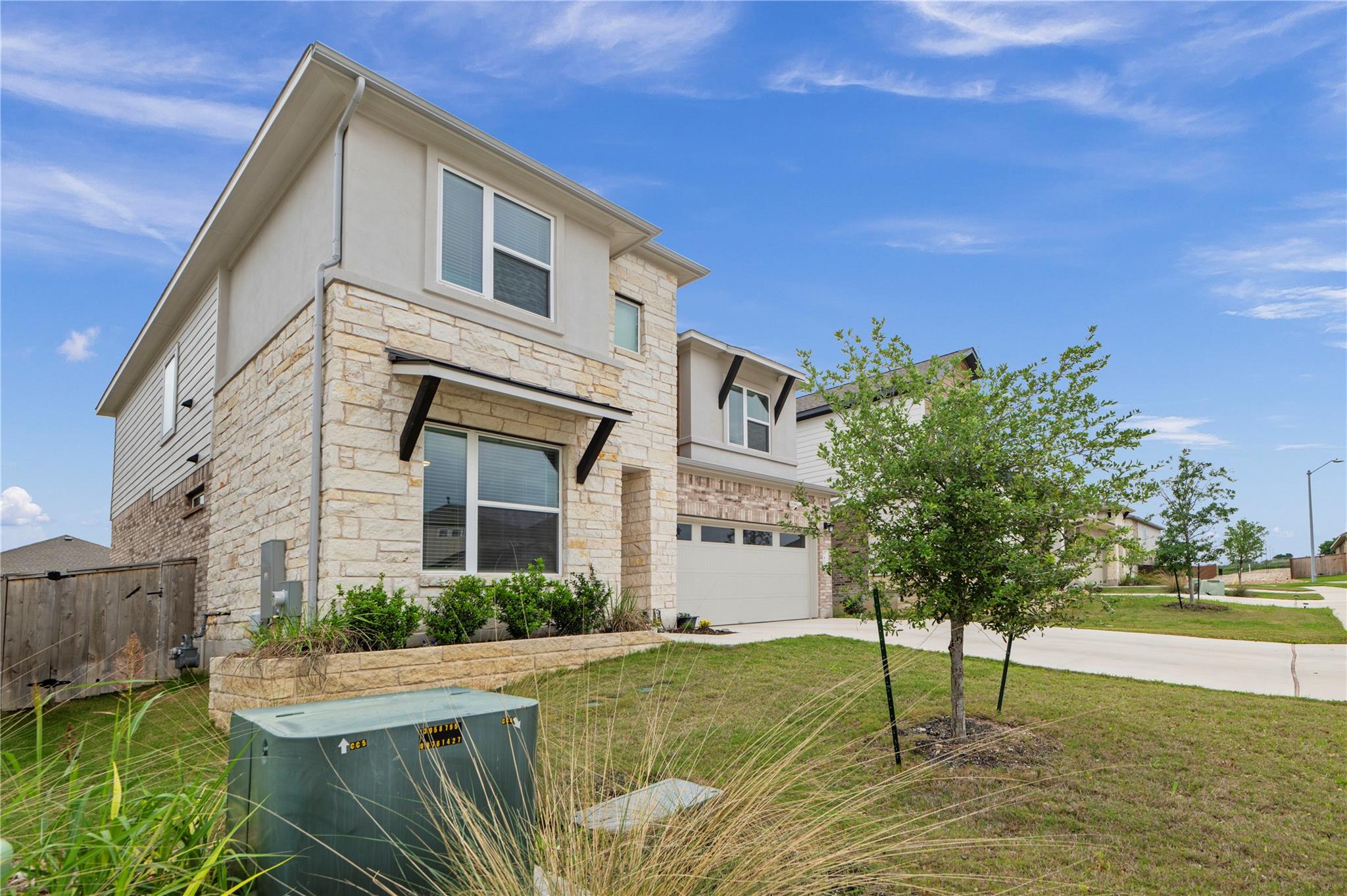 4336 Contrail LN — photo 3