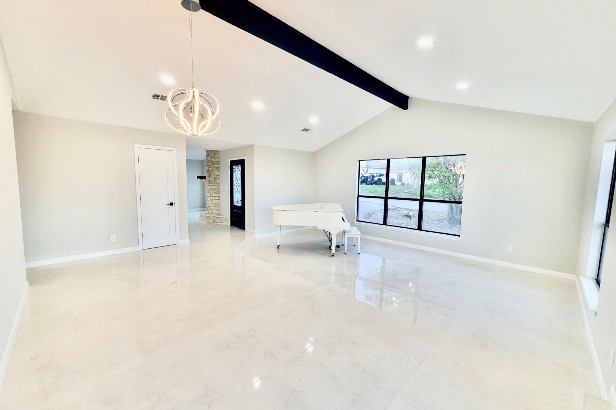 20201 BYRD Ave — photo 5