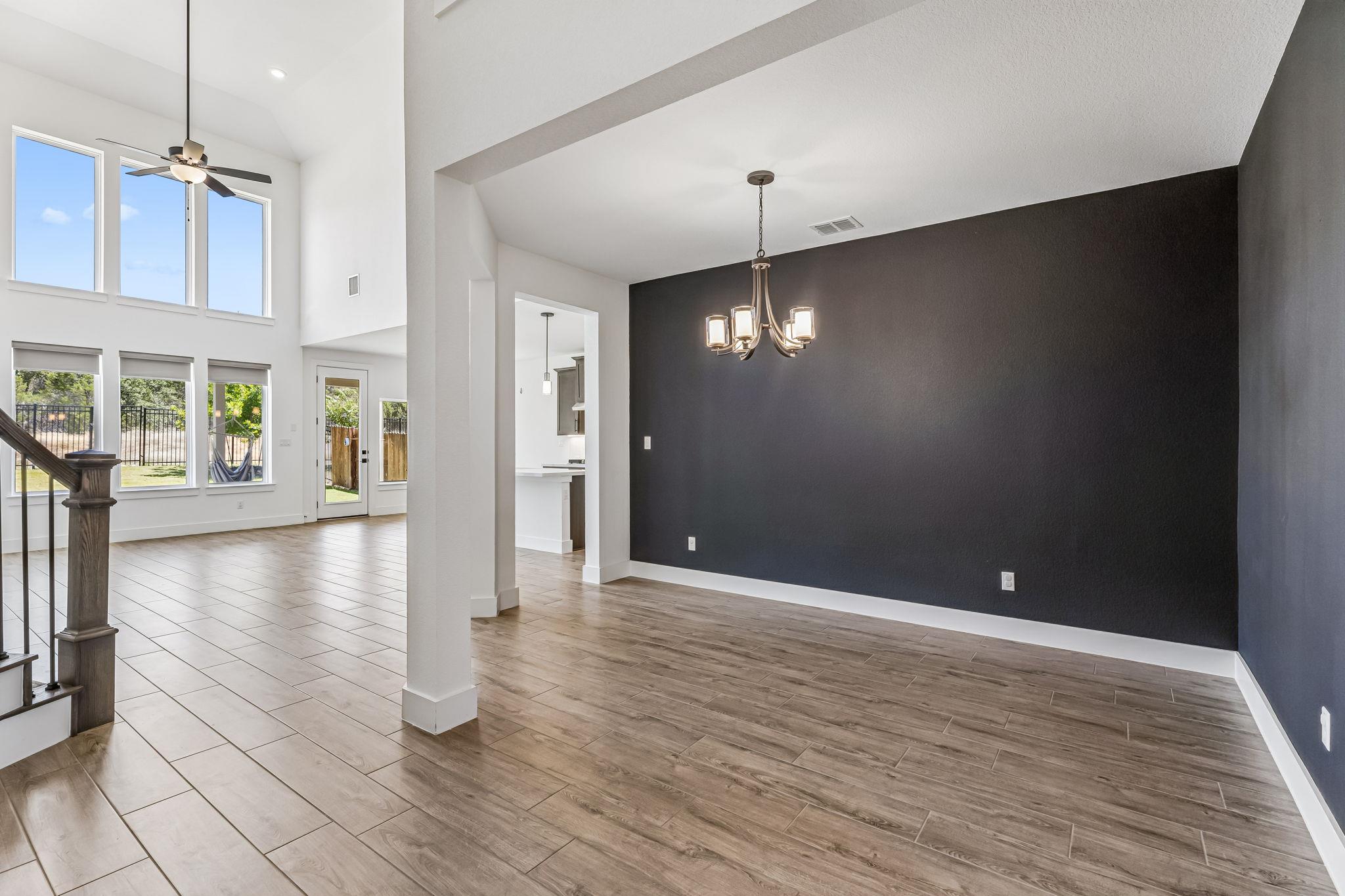 1102 Sage Thrasher CIR — photo 4