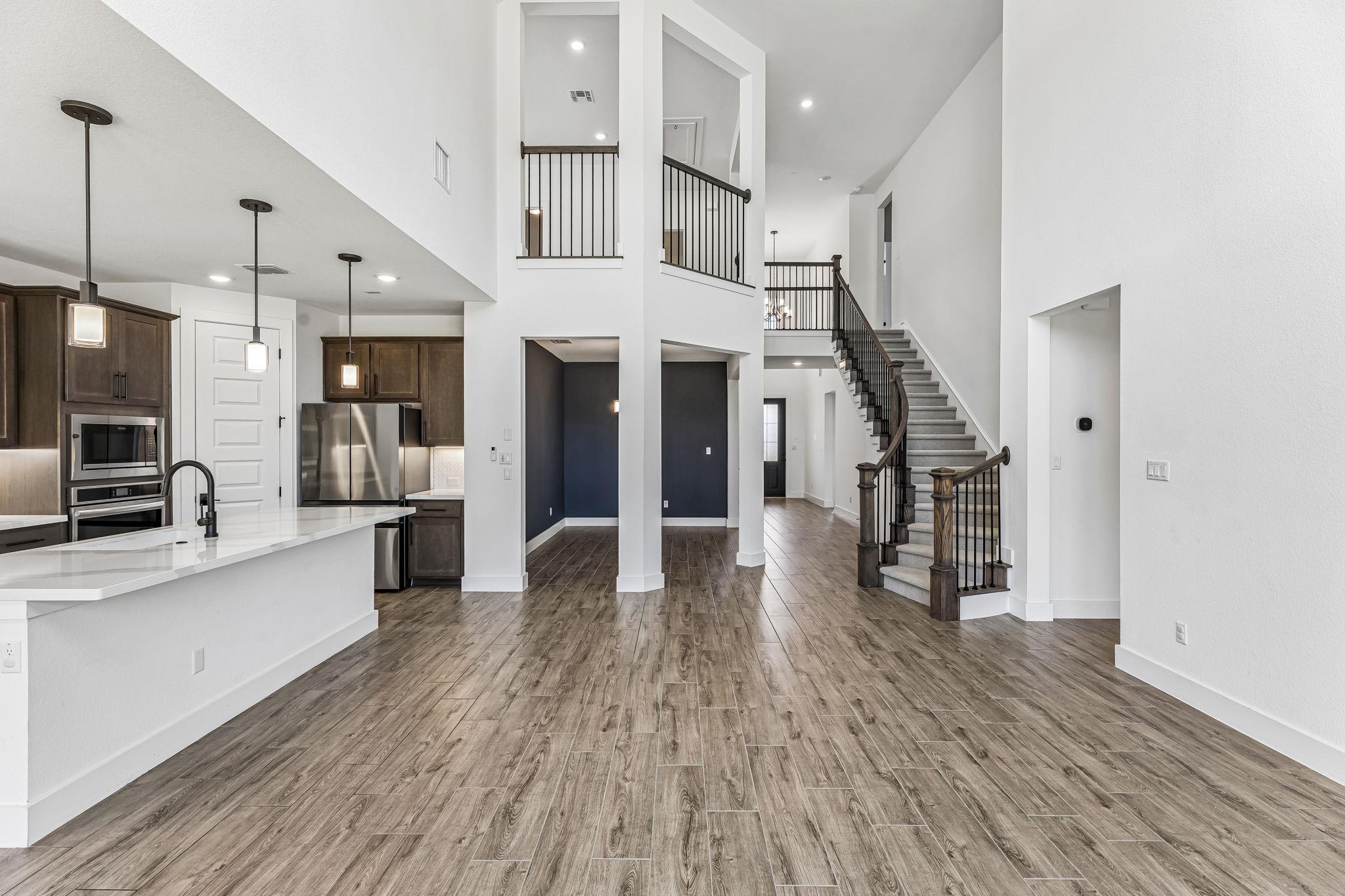 1102 Sage Thrasher CIR — photo 5