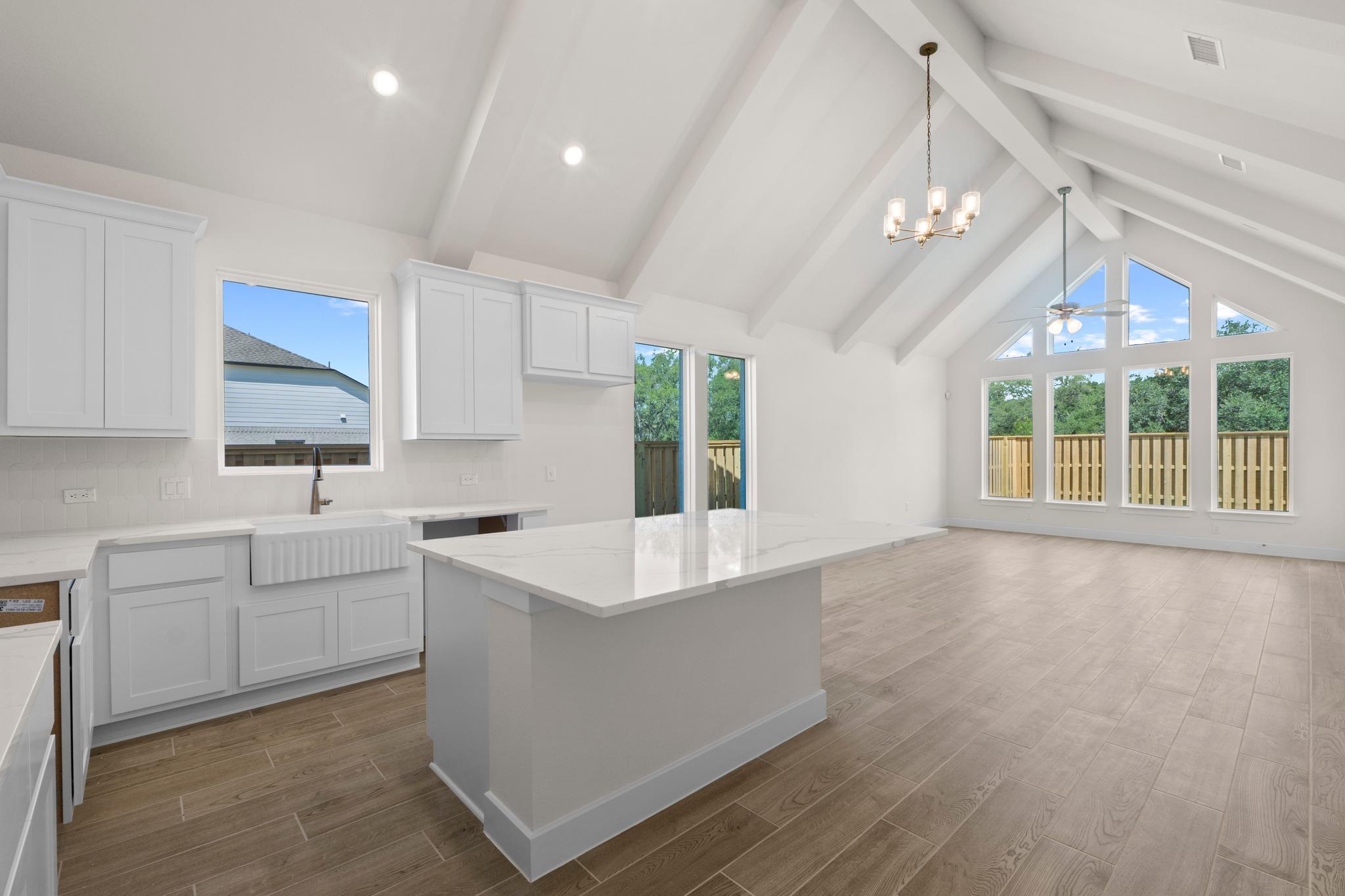 517 Buckaroo DR — photo 4