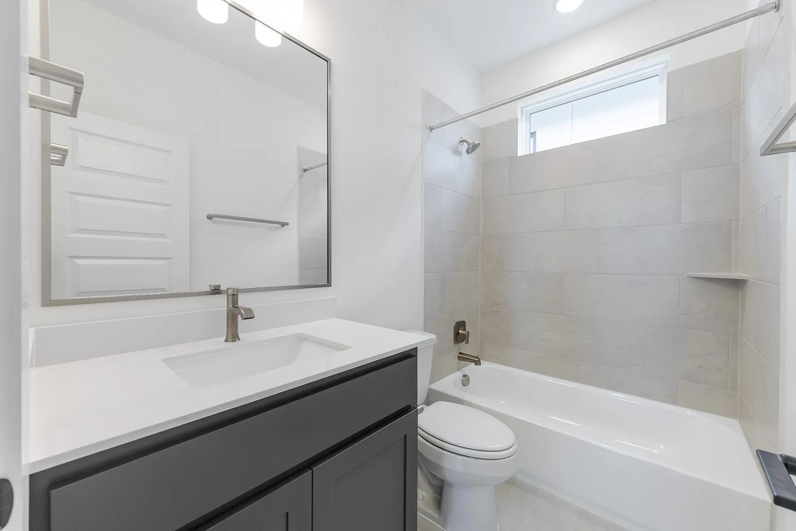 405 Austin Heights RD — photo 4