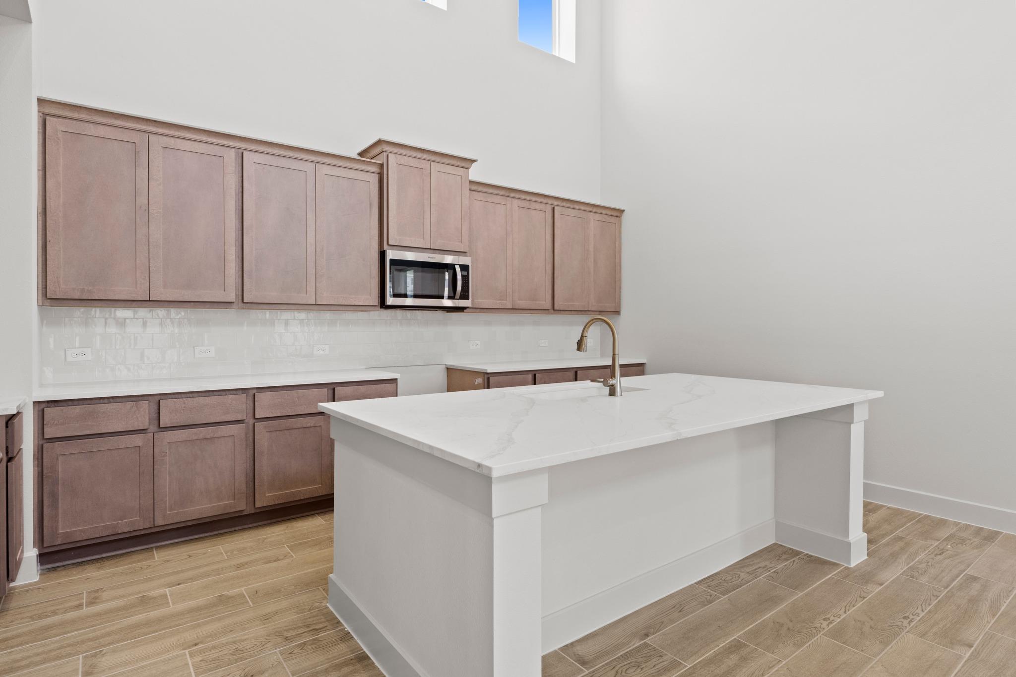 529 Buckaroo DR — photo 5