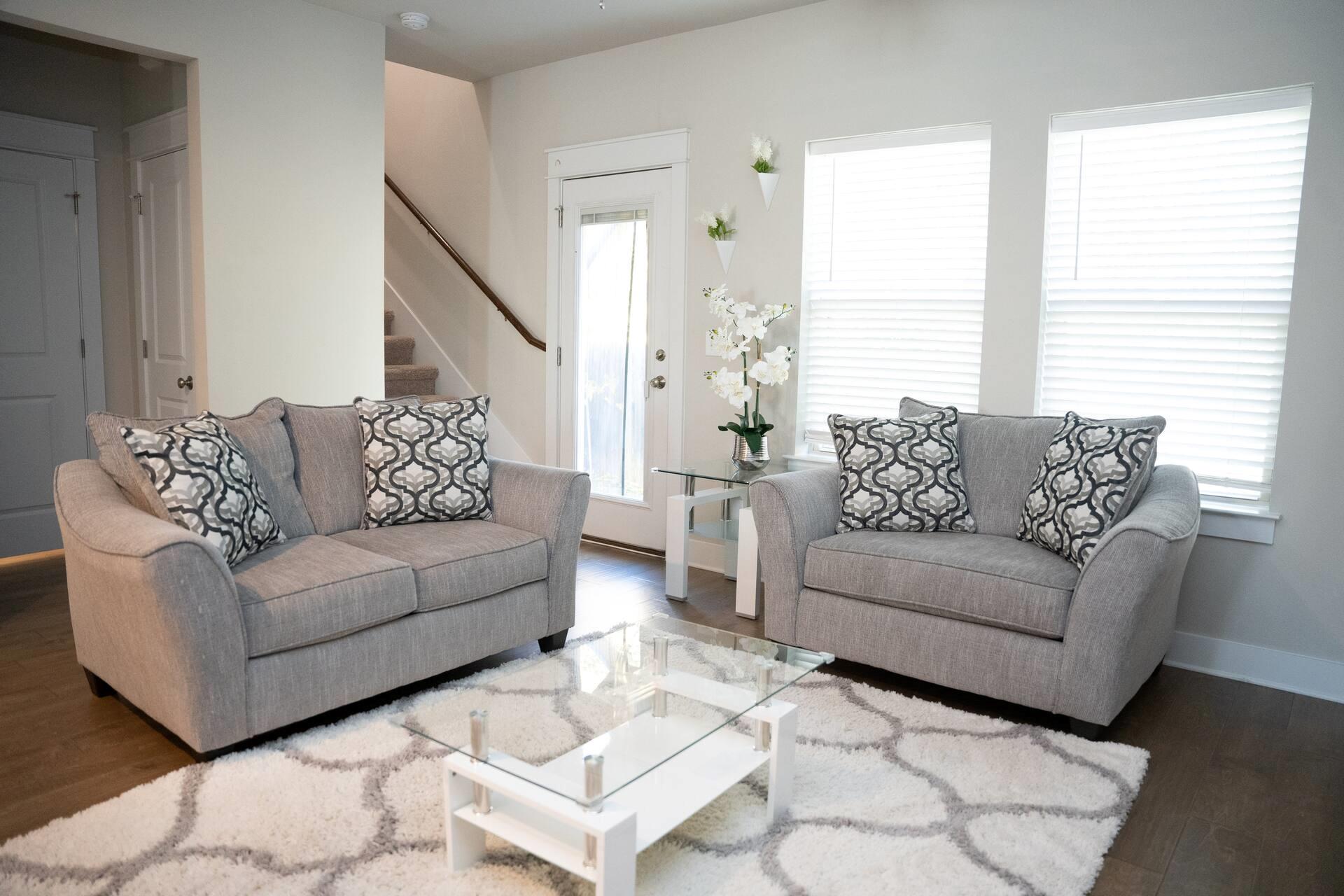 13501 Metric BLVD #15 — photo 3