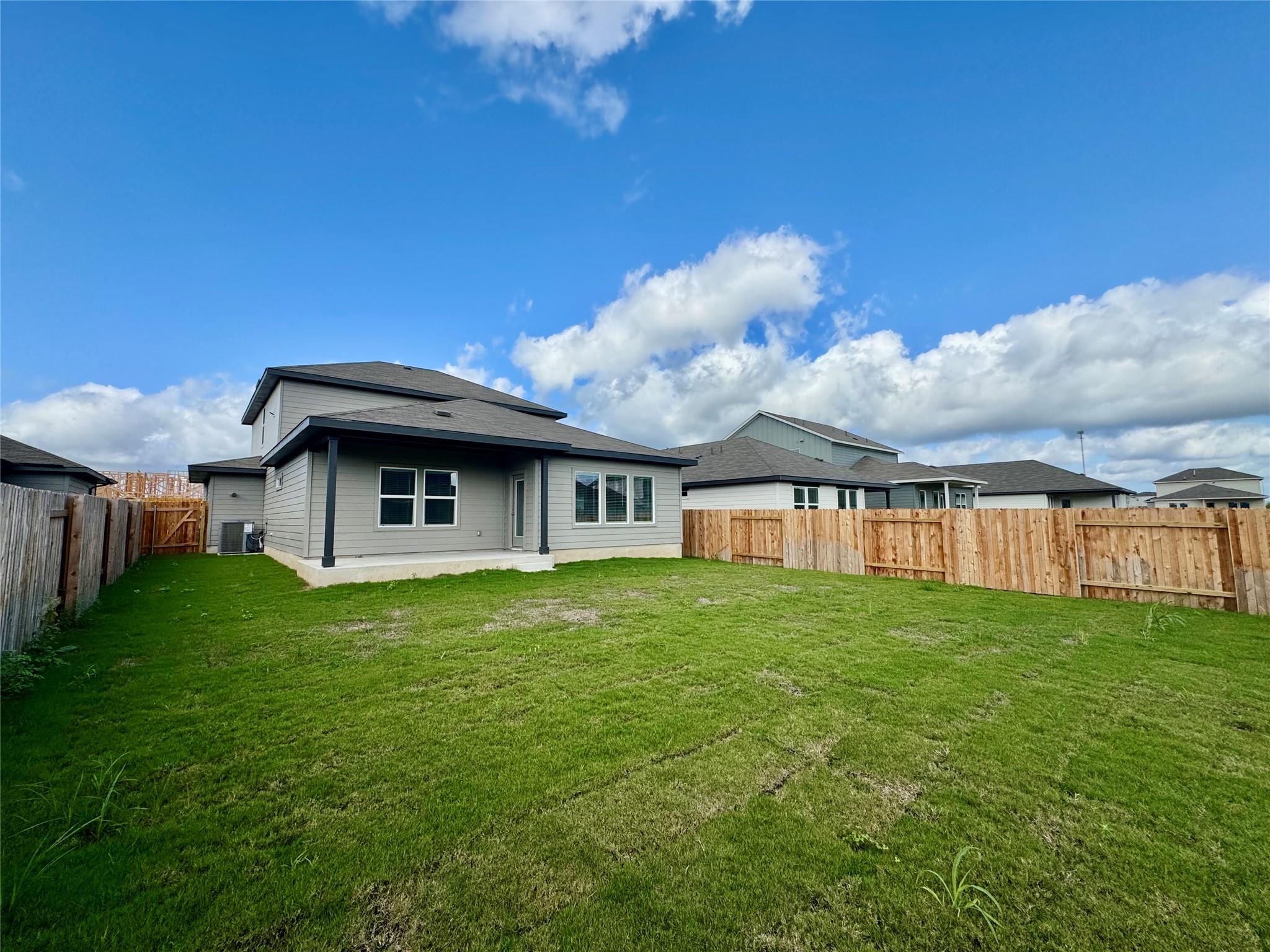 135 Fossil DR — photo 5