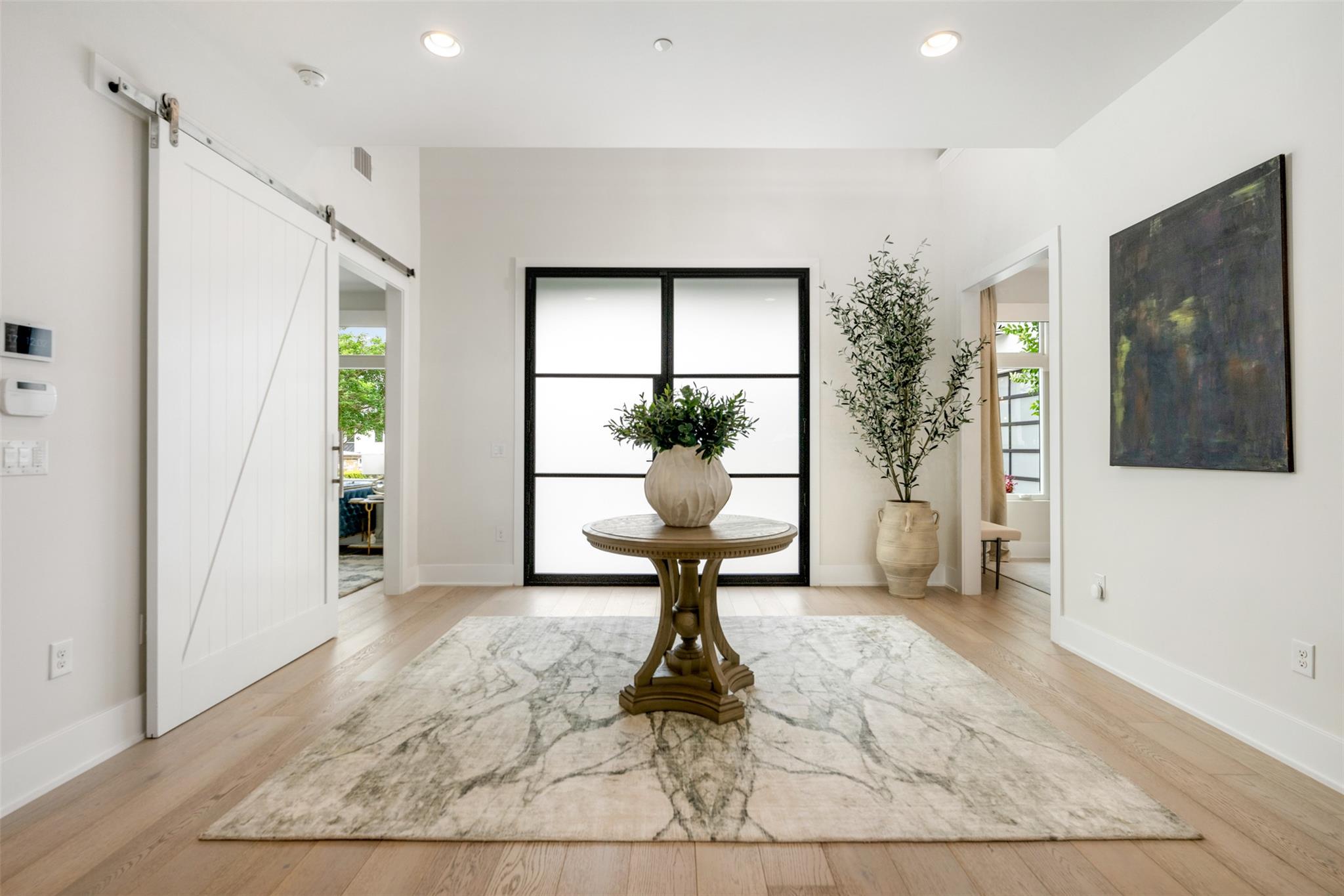 901 Cypress Grove DR — photo 3