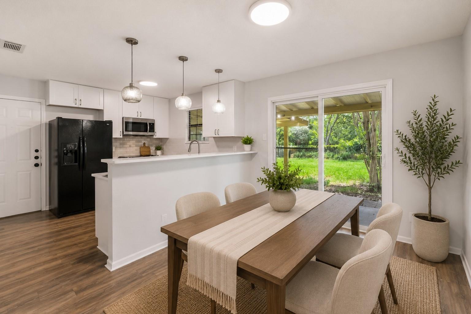 5005 Creek Bend DR — photo 5