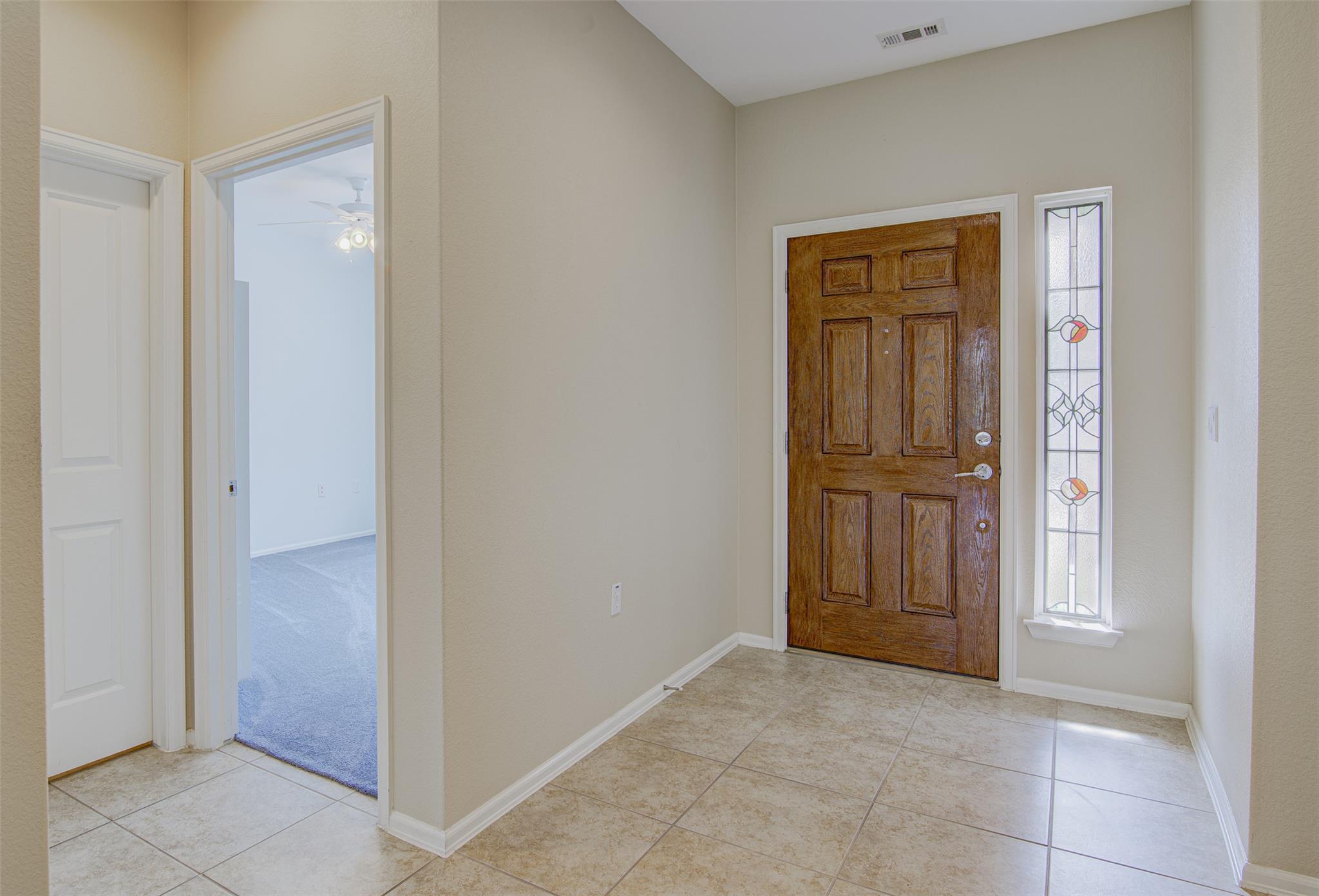 321 Cooper Lake DR — photo 3