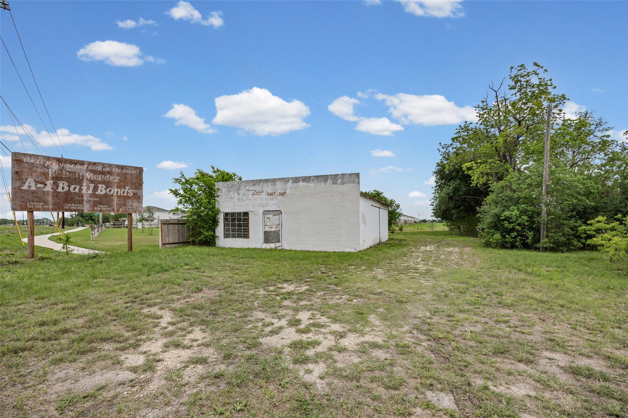 1812 Borchert DR — photo 4