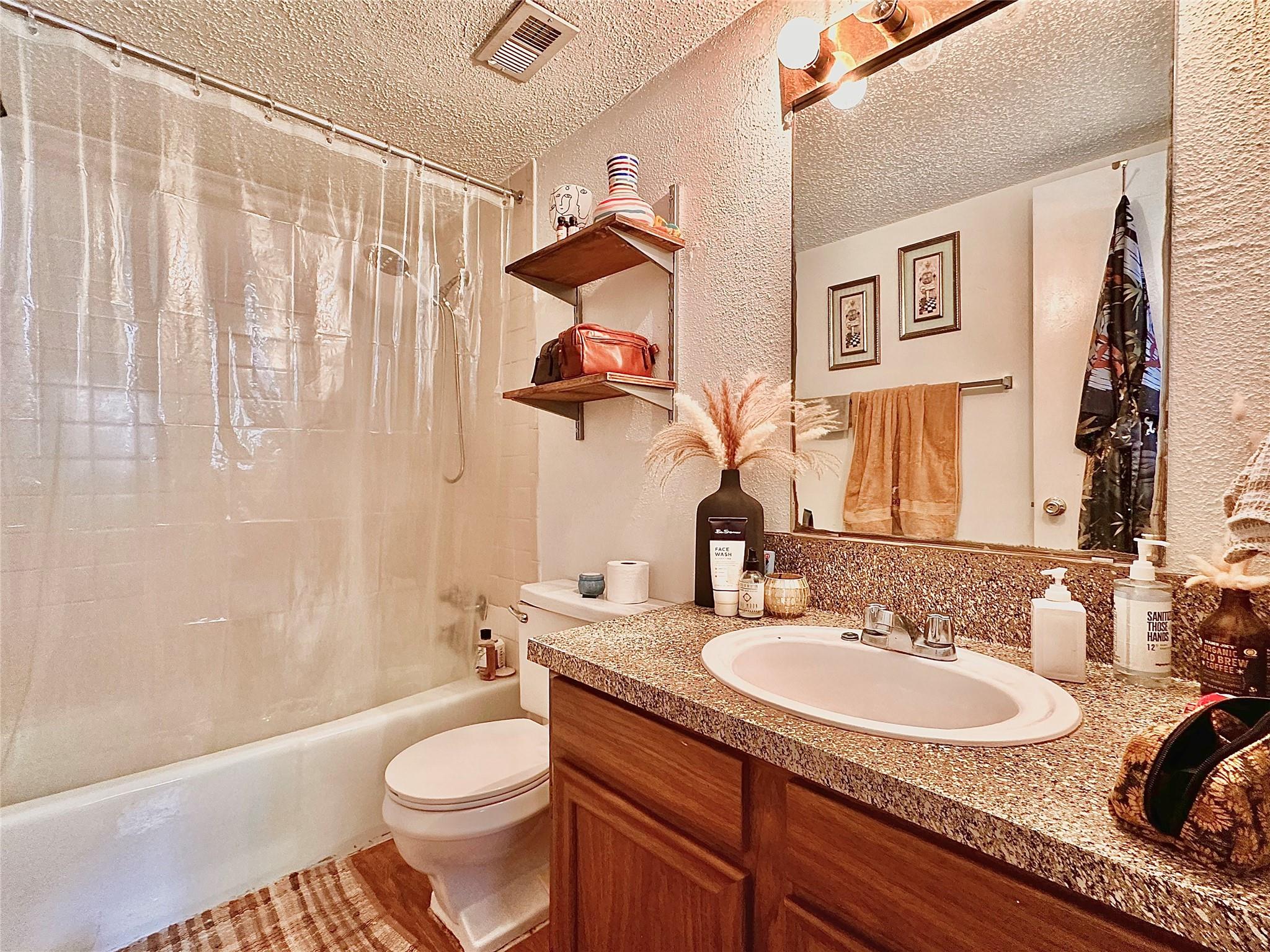2801 Hemphill PARK #B201 — photo 5