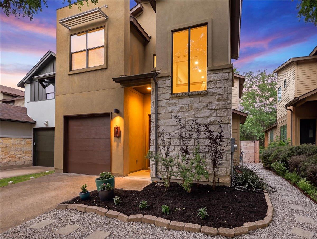 2815 Corbin LN — photo 3