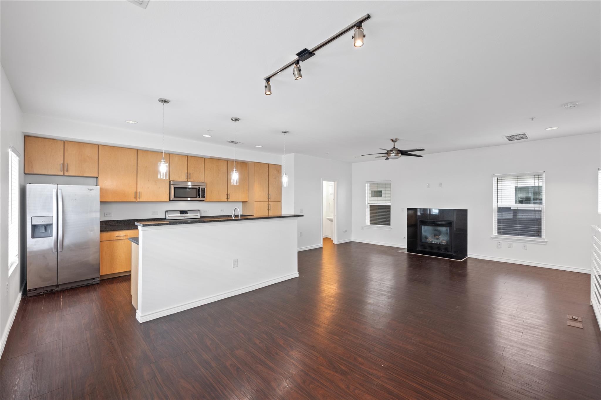 2606 Wilson ST #1104 — photo 3