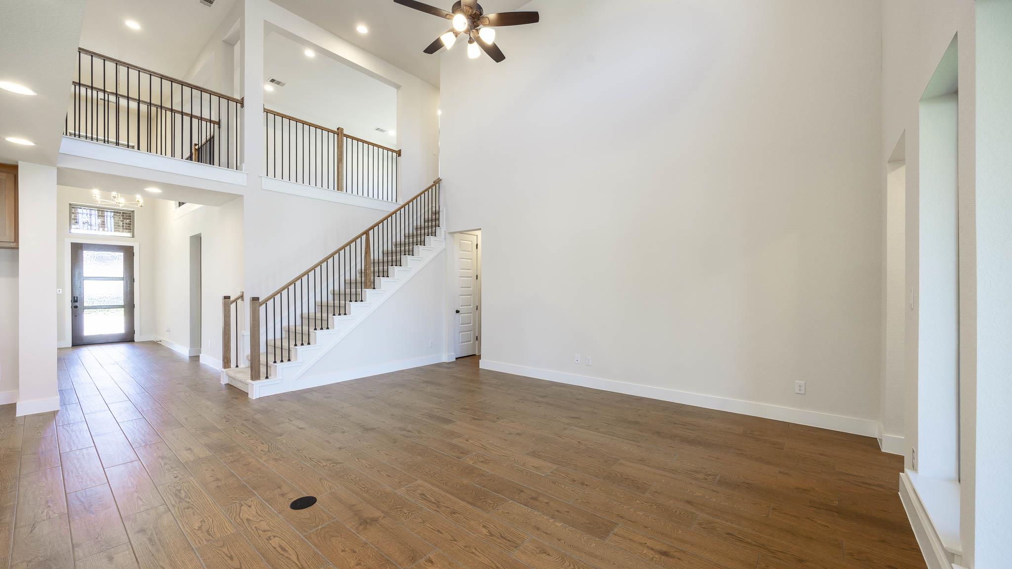 528 Summer Place LN — photo 4