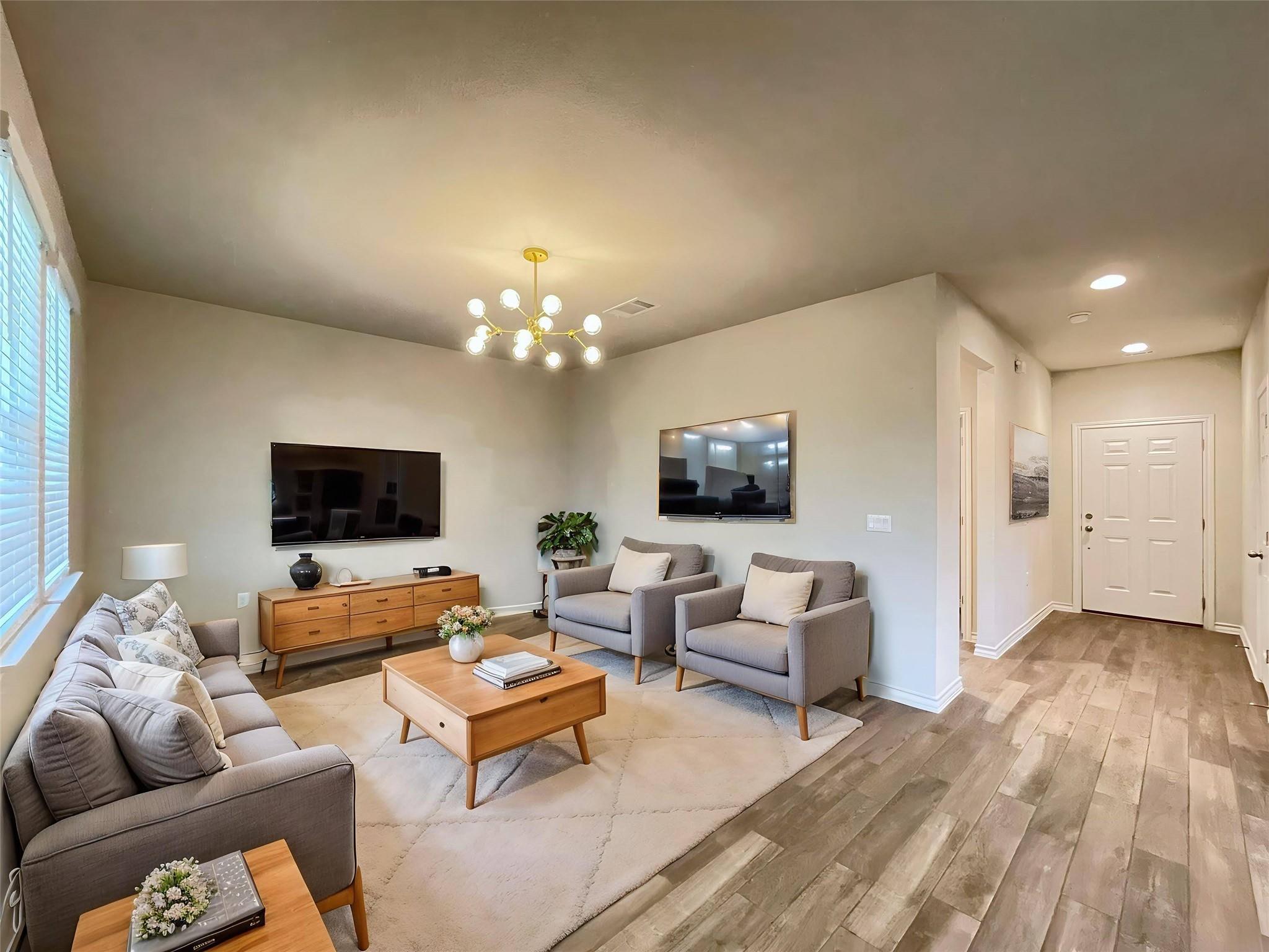 1603 Denesa DR — photo 3