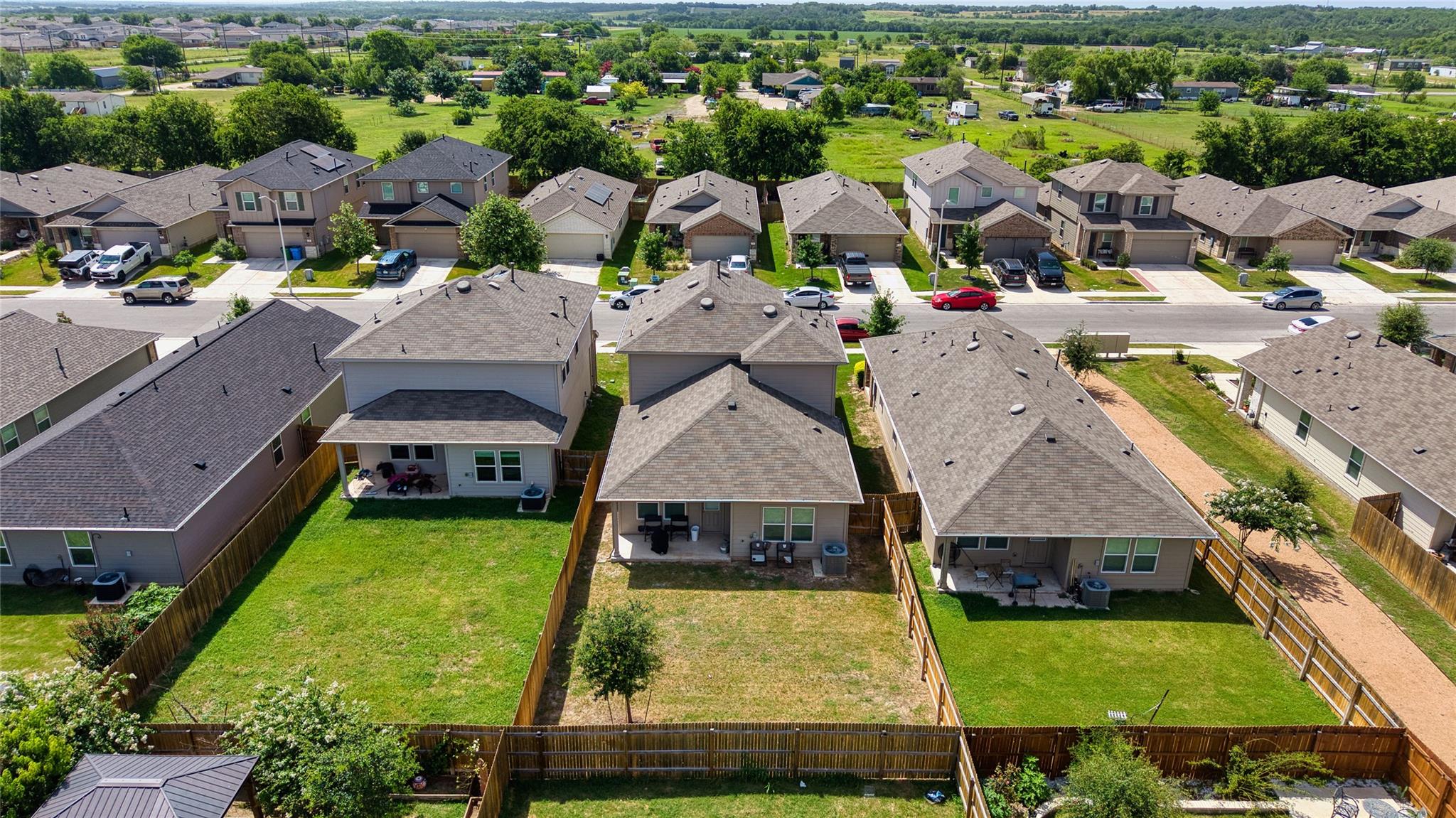 218 Harvest Creek DR — photo 4