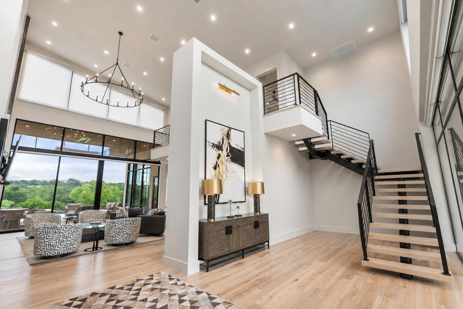 814 The Trails PKWY — photo 3