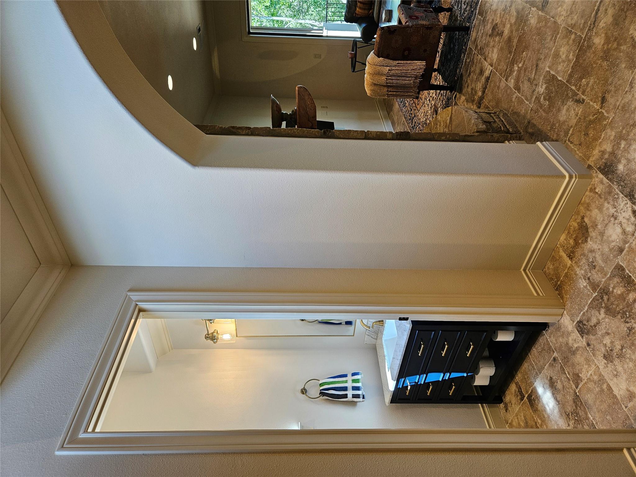 1231 Lake Shore DR — photo 4