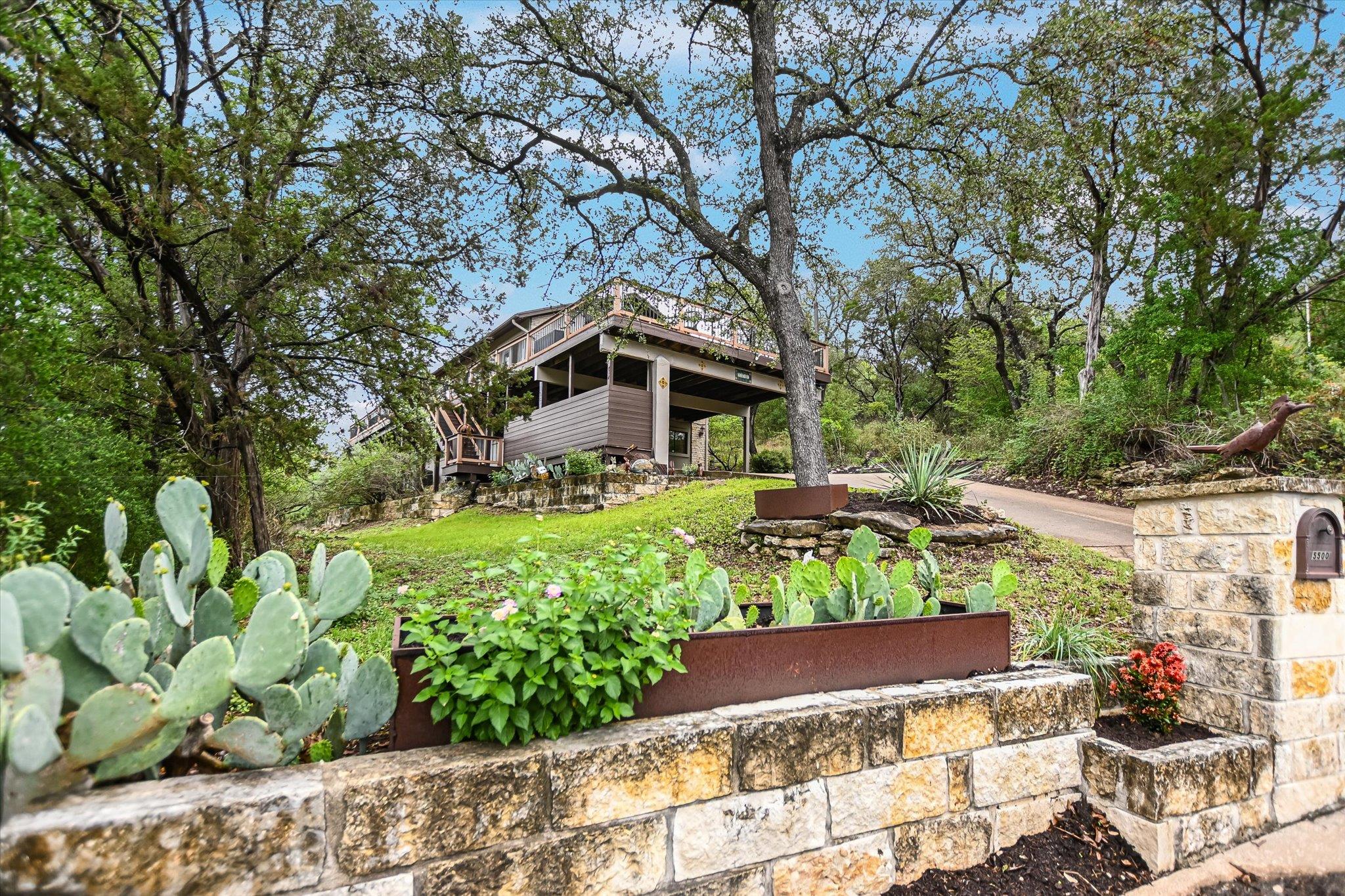 5500 Blueridge CT — photo 5