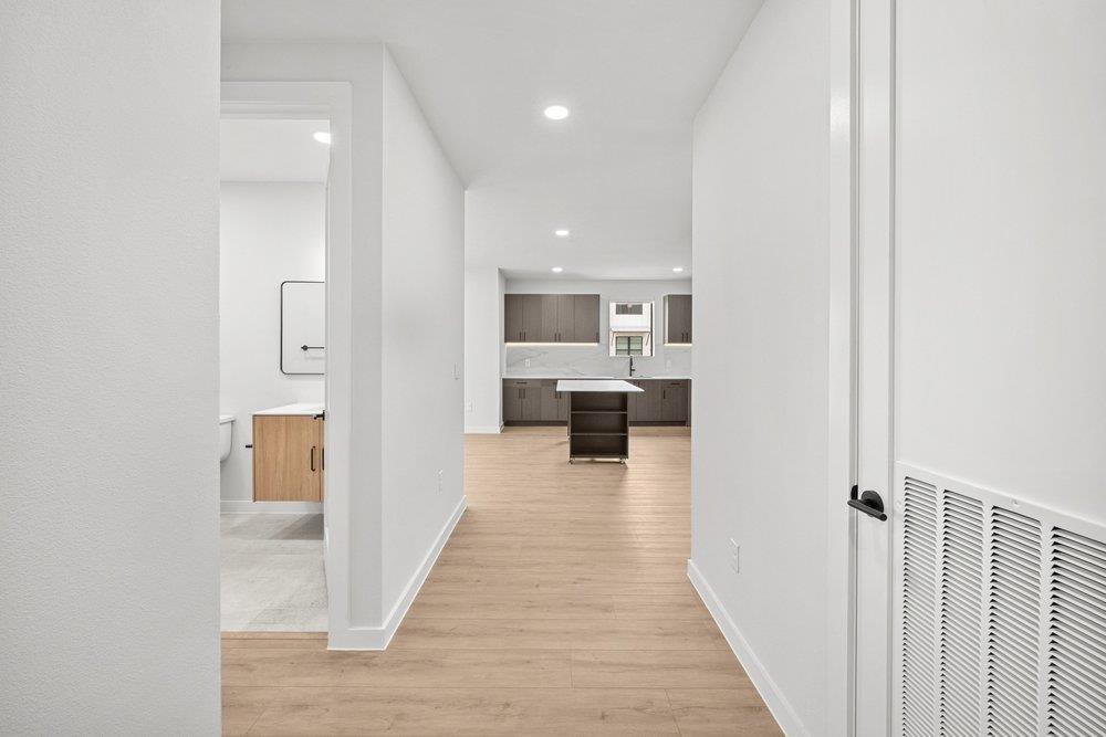 630 Central PKWY #1205/1206 — photo 4