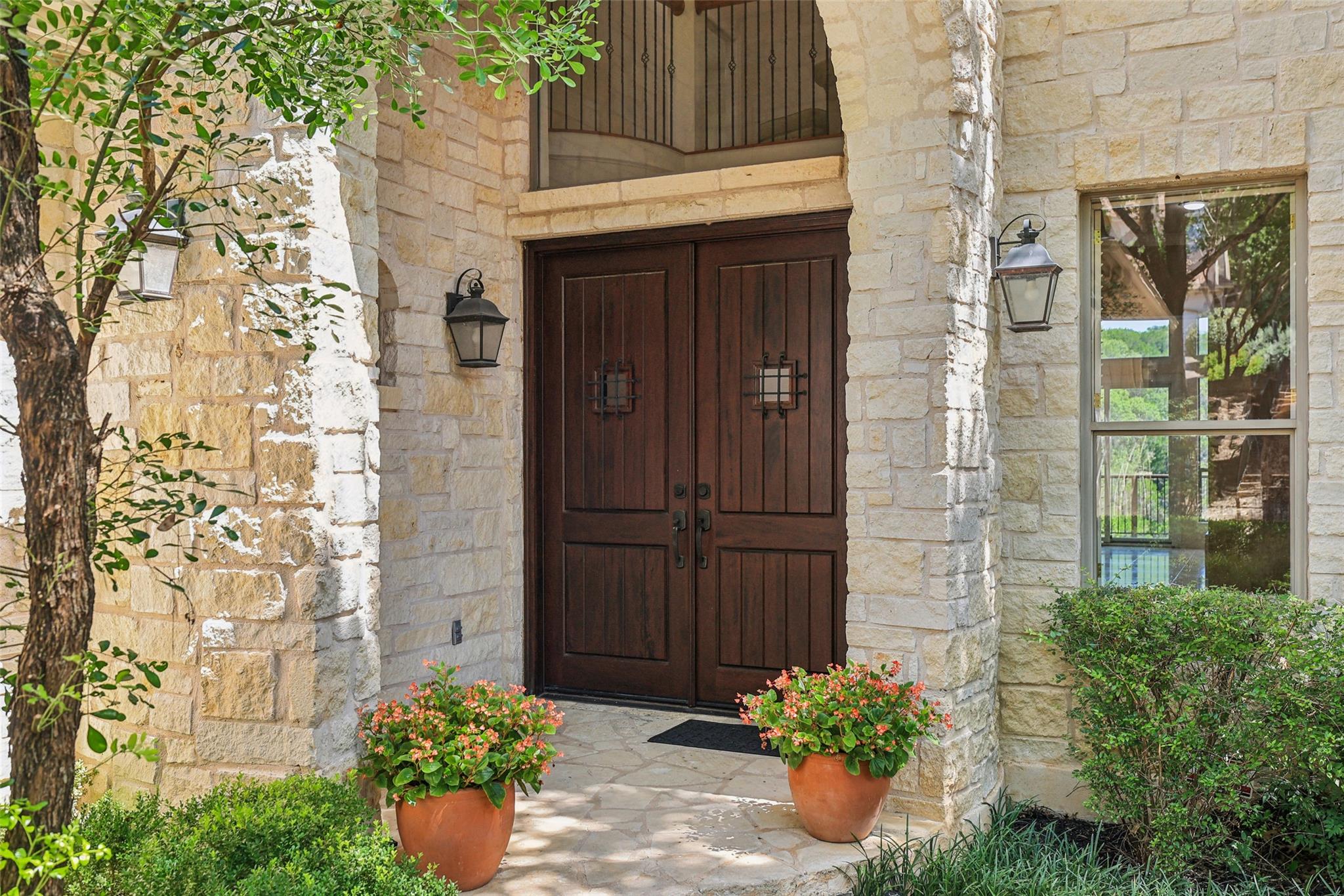 6816 Jester Wild DR — photo 3