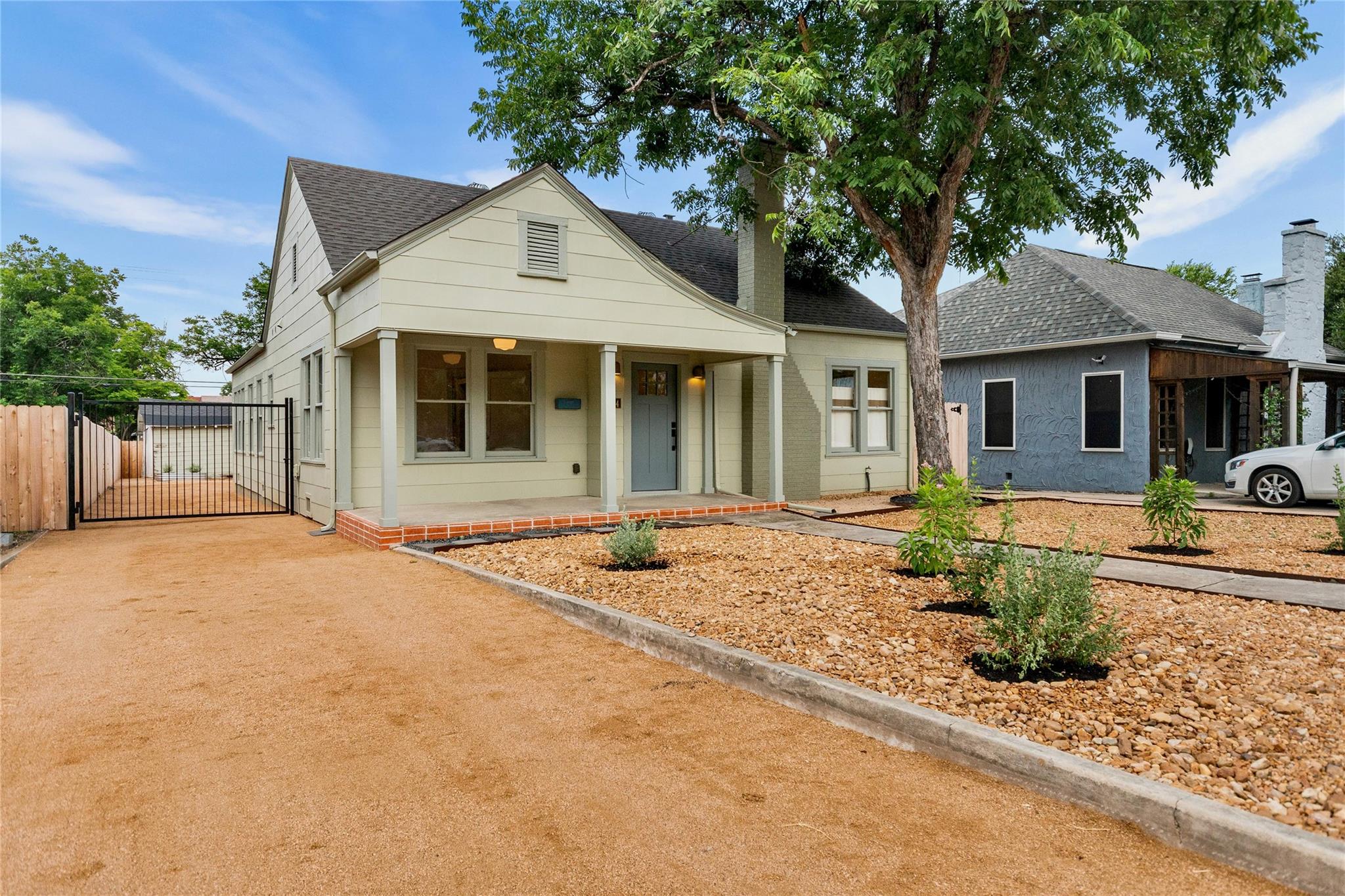 1914 Magnolia Ave — photo 3