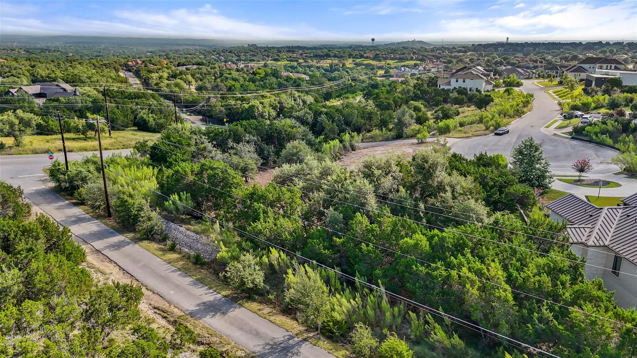 210 Lodestone CV — photo 3