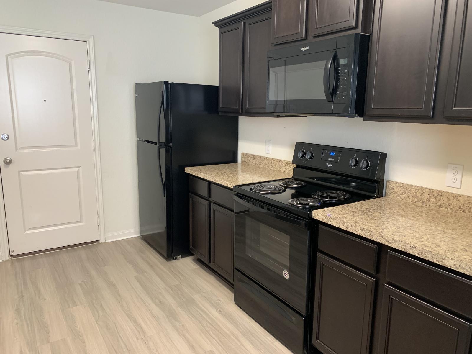 217 Denson LN — photo 3