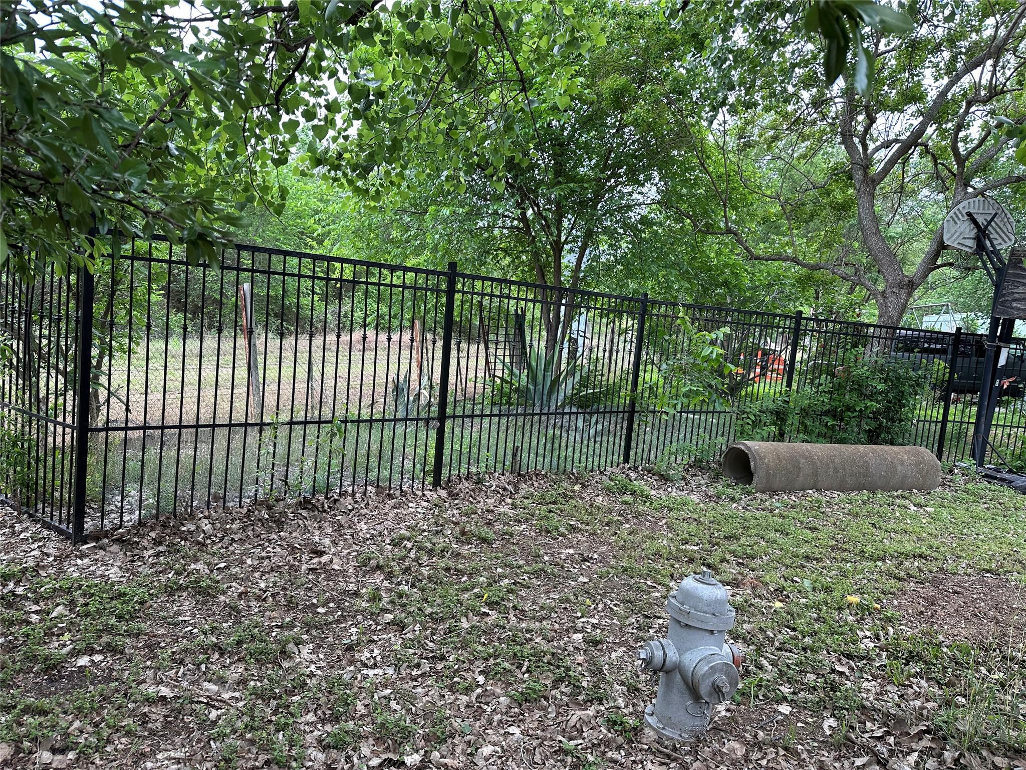2810 Singlefoot LN — photo 3