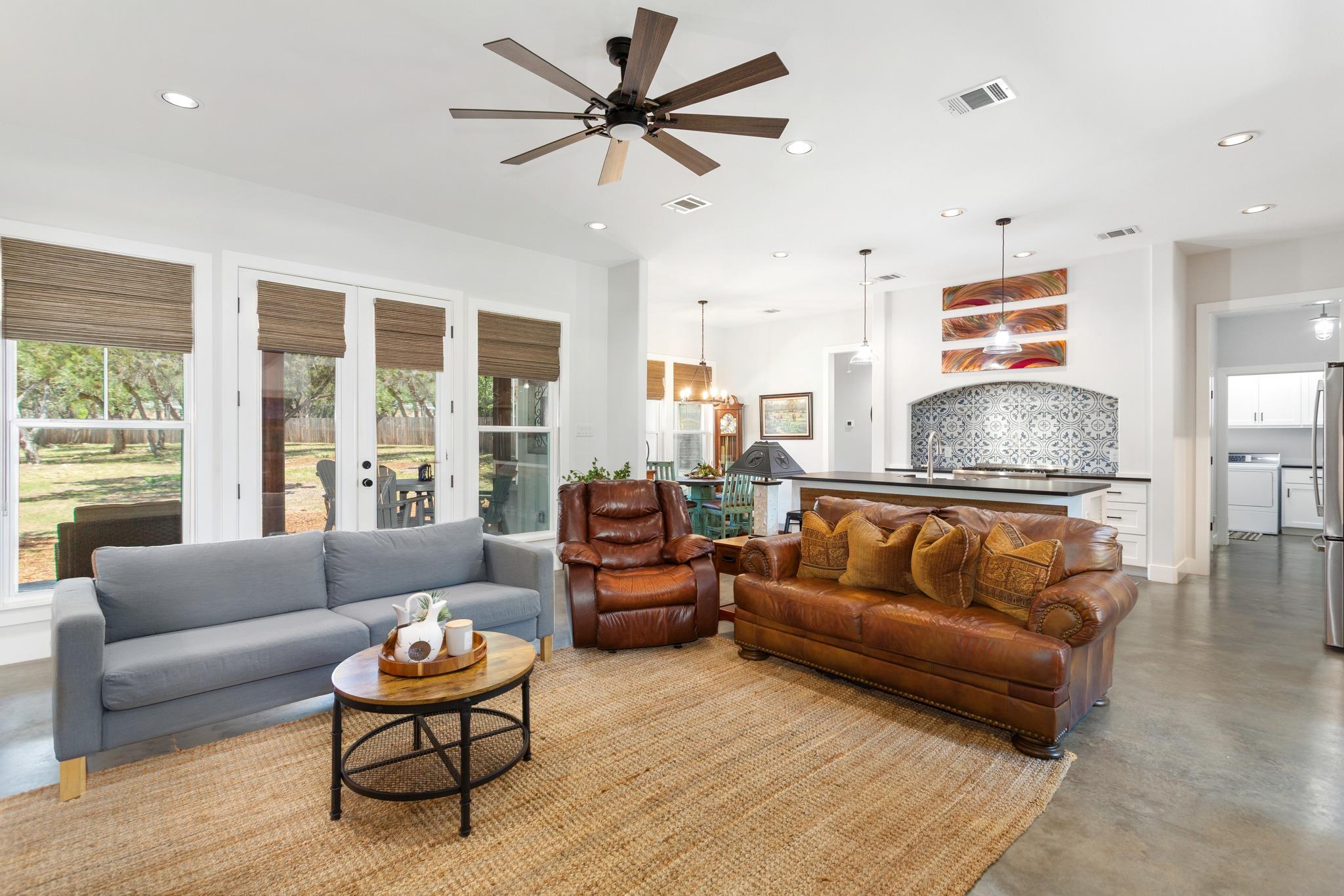 2 Senisa LN — photo 3