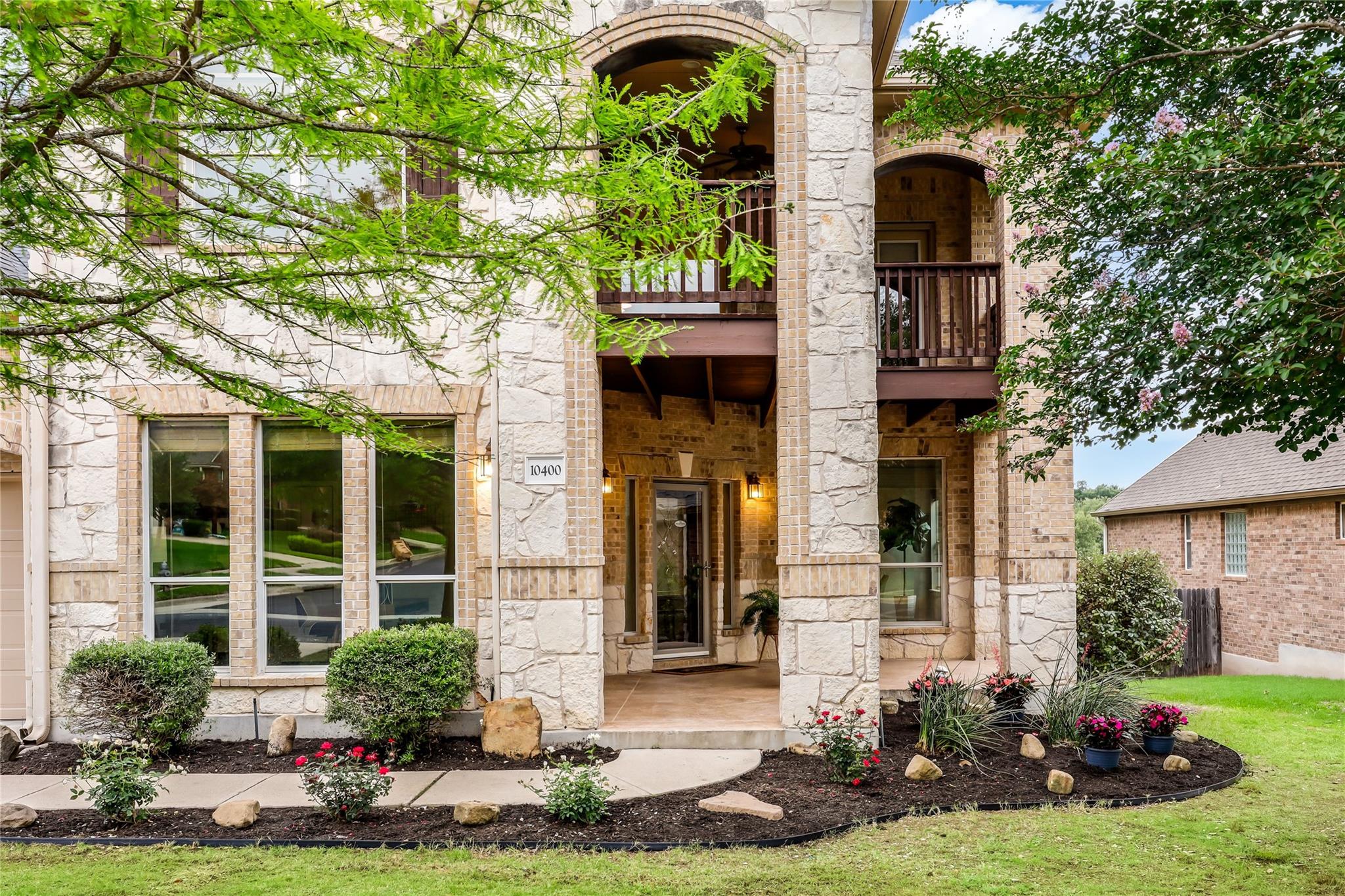 10400 Roy Butler DR — photo 5
